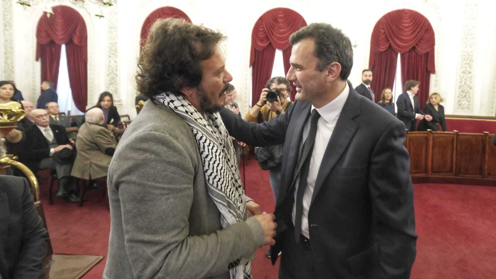 El pleno homenaje a Carlos Díaz en Cádiz, en imágenes