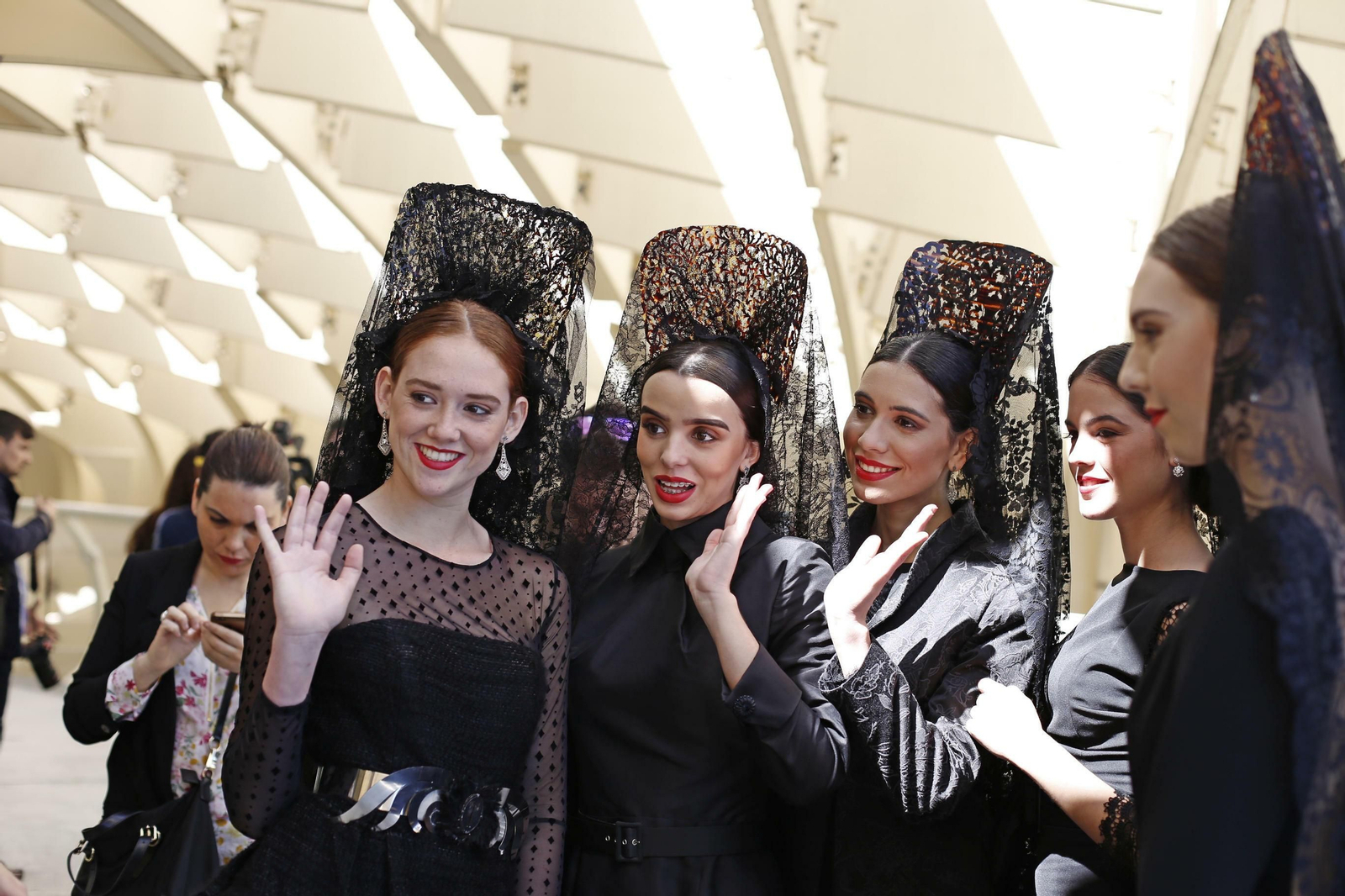 Desfile de mantillas en las setas organizado por Qlamenco.