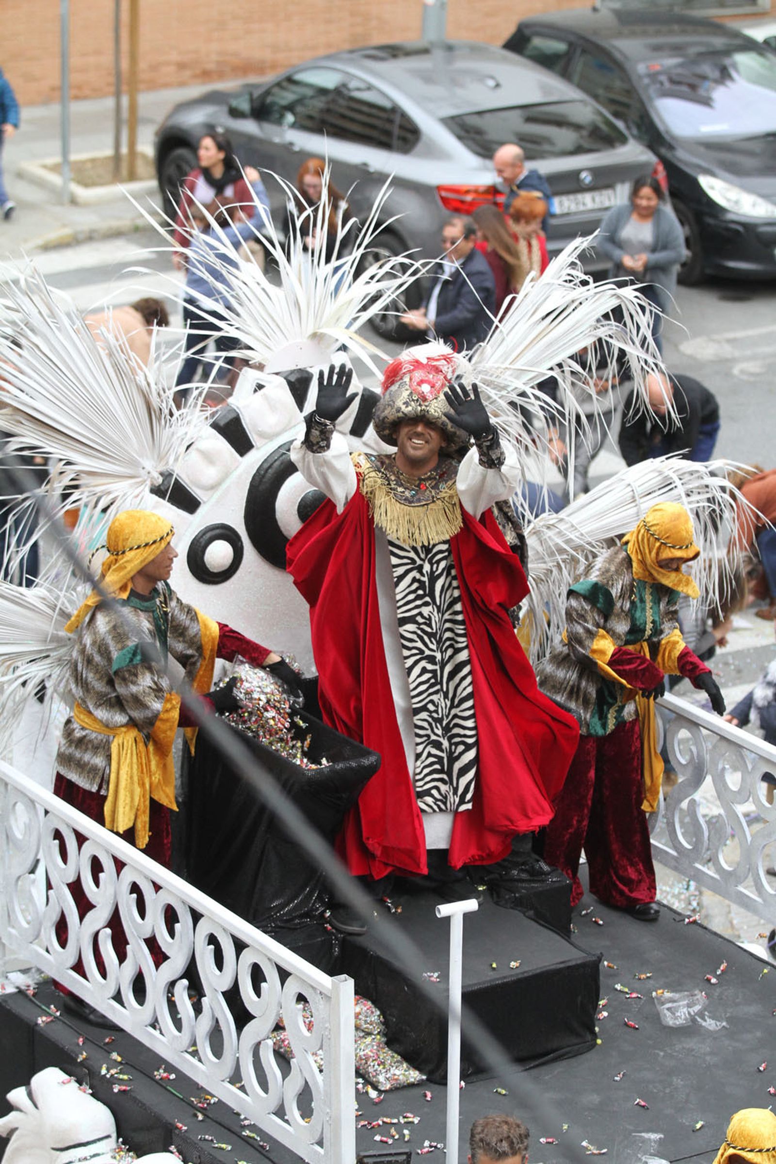 Cabalgata de los Reyes Magos 2018: Melchor, Gaspar y Baltazar adelantan su salida para llenar de ilusión las calles de Huelva