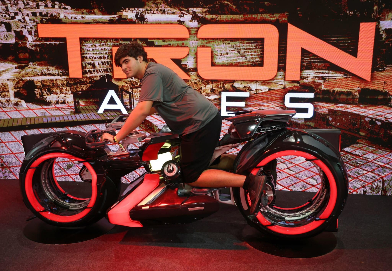 En el interior de la Comic-Con de Málaga en fotos: cómics, figuras y disfraces