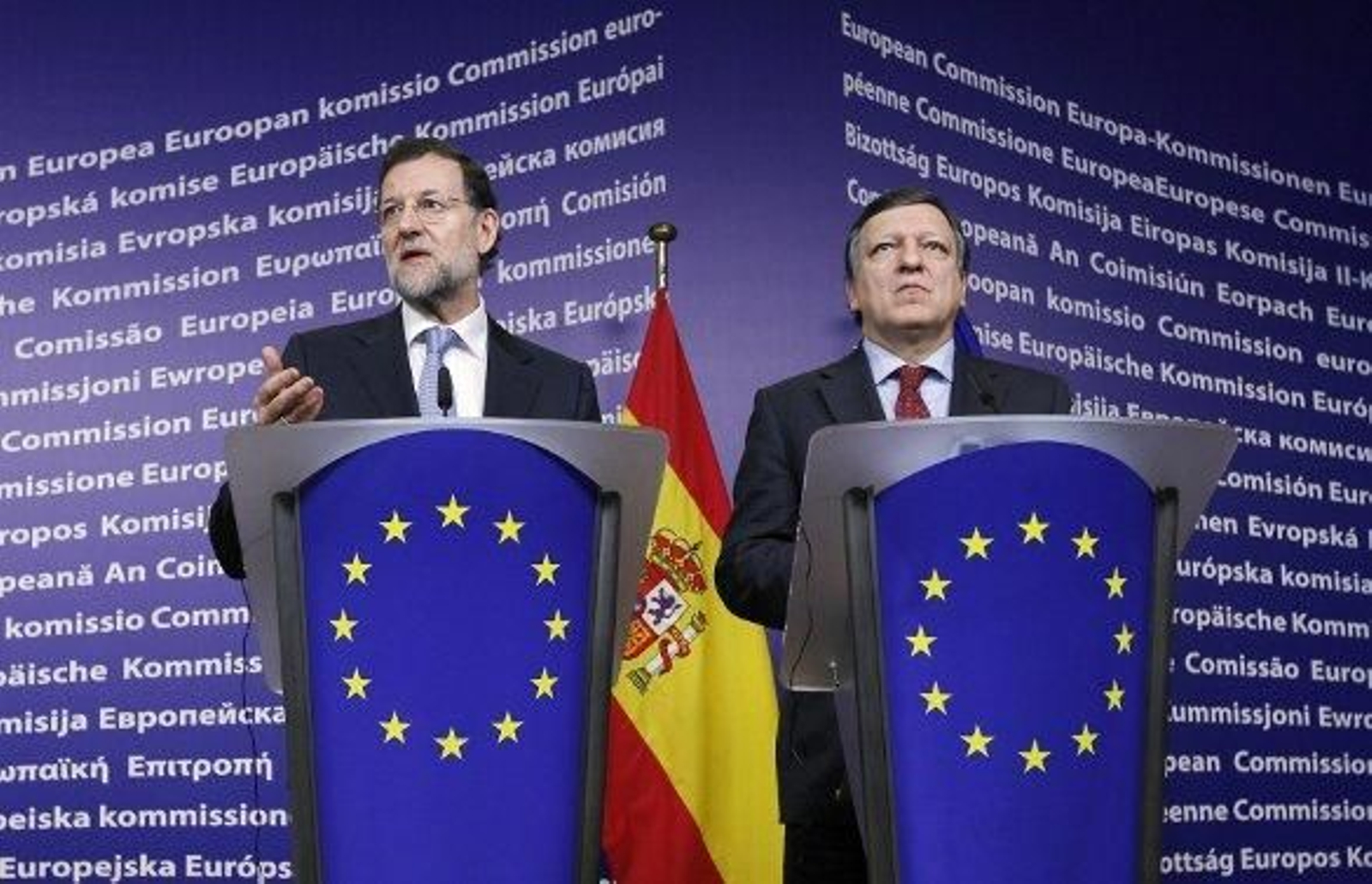 Barroso no descarta flexibilizar el objetivo de déficit para España