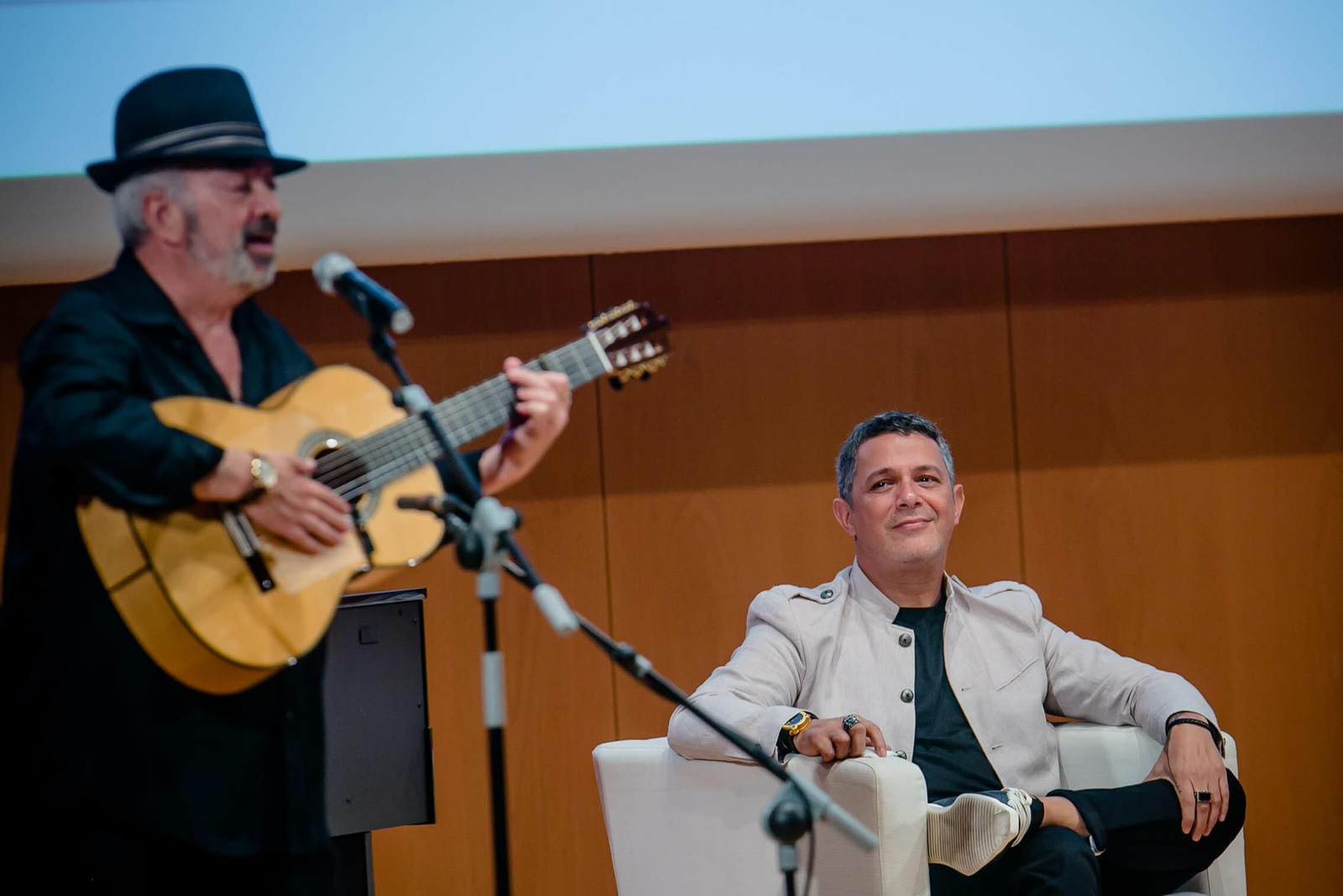 Acto de reconocimiento de Alejandro Sanz como hijo adoptivo de Cádiz