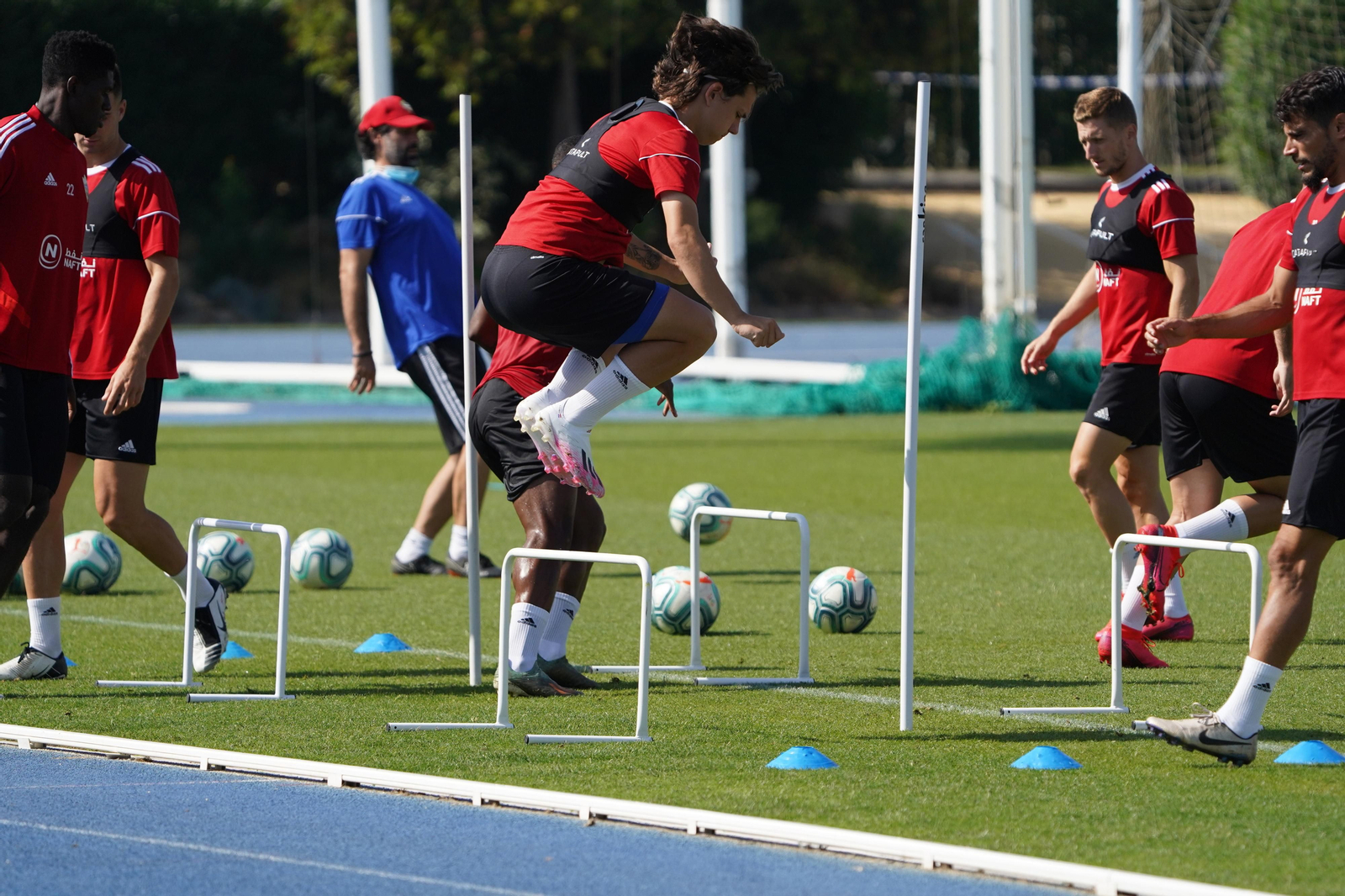 Fotogalería del entrenamiento de la UDA (jueves 18)