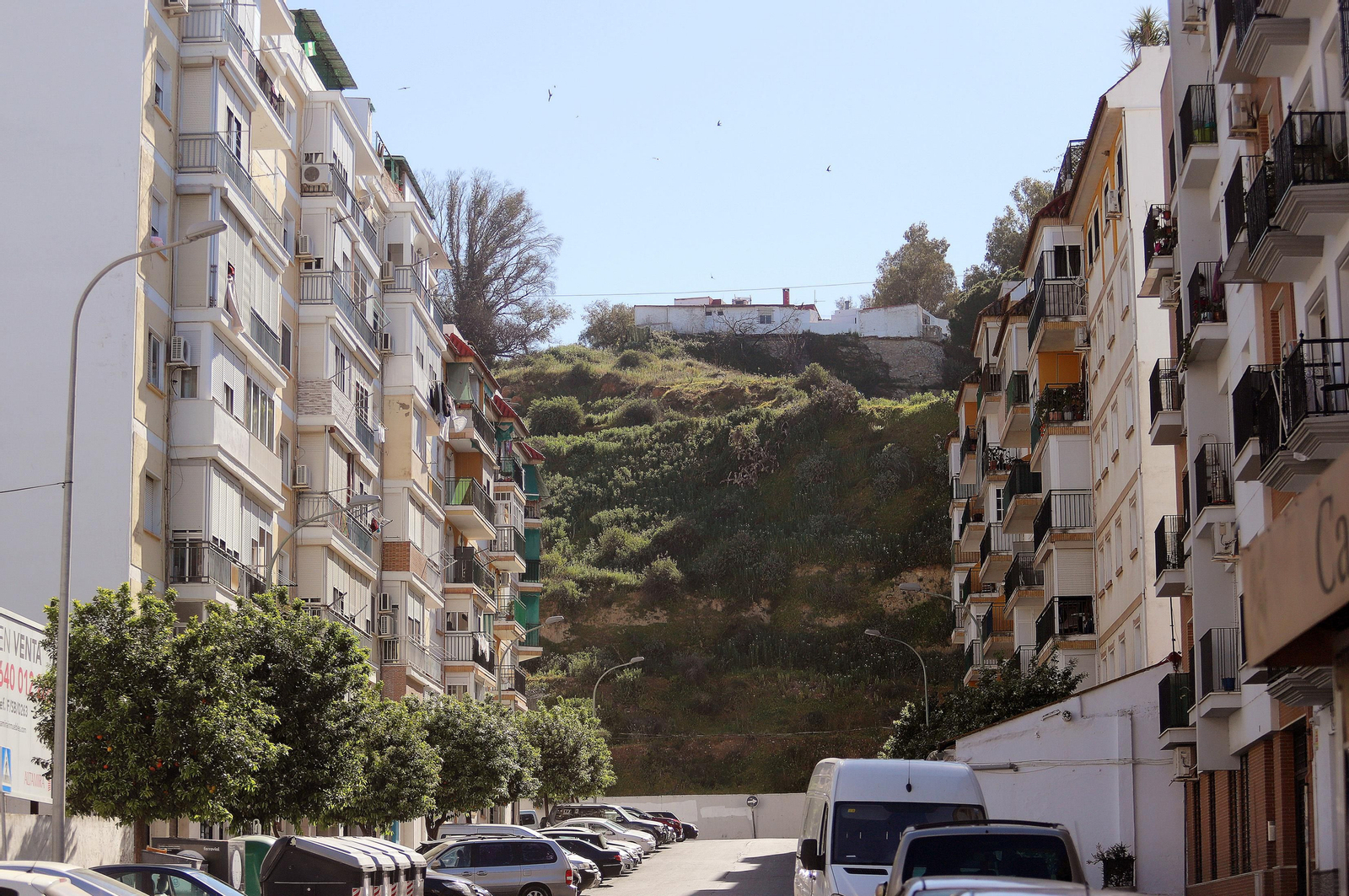 Barrio a Barrio: Imágenes de la Barriada de Los Dolores