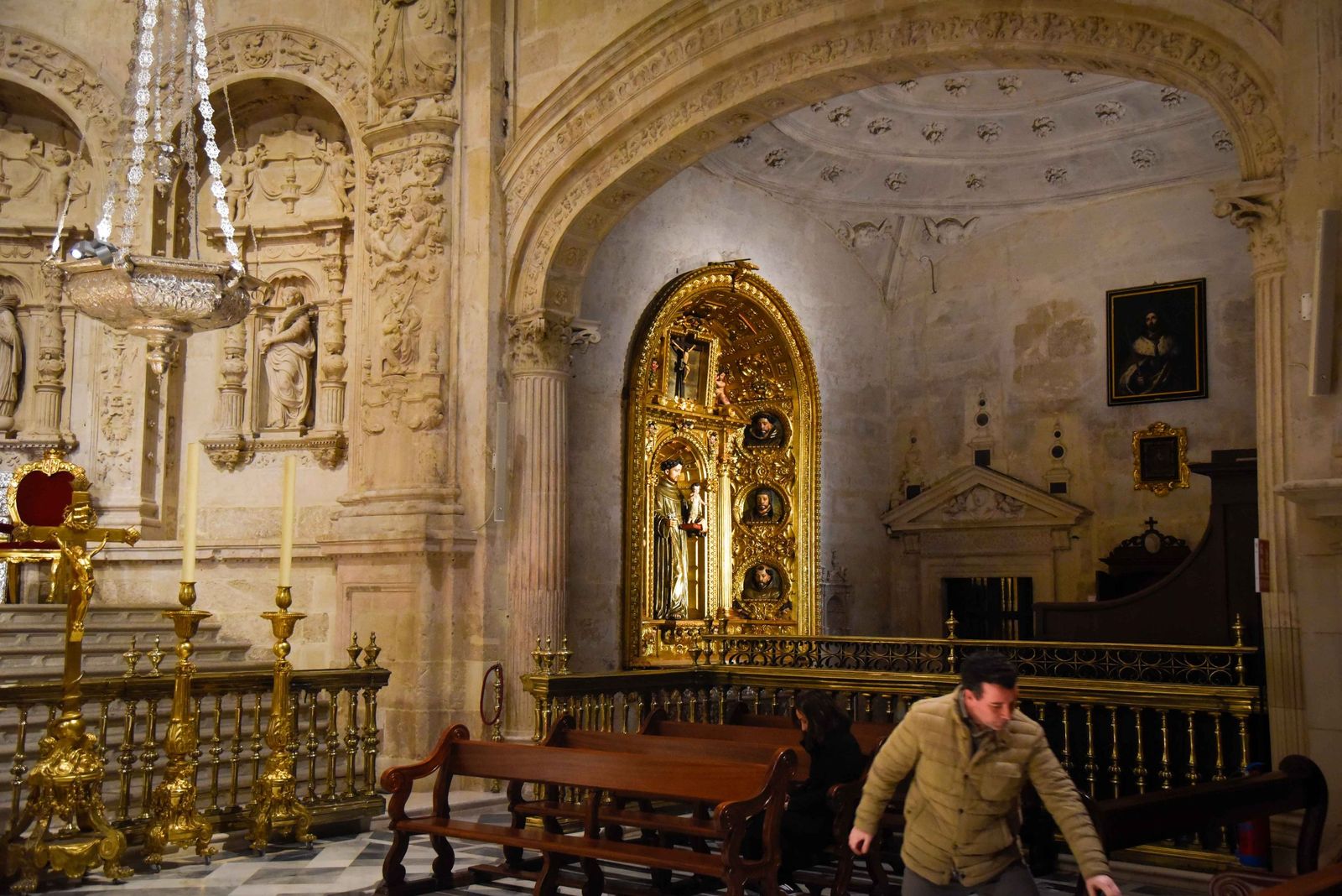 Imágenes de la reapertura de la capilla real de la Catedral tras la restauración