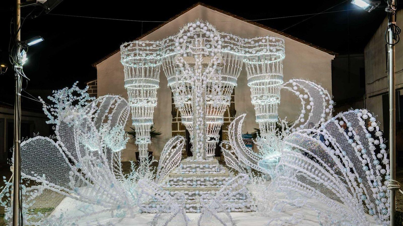 Cruz de la plaza de San Pedro