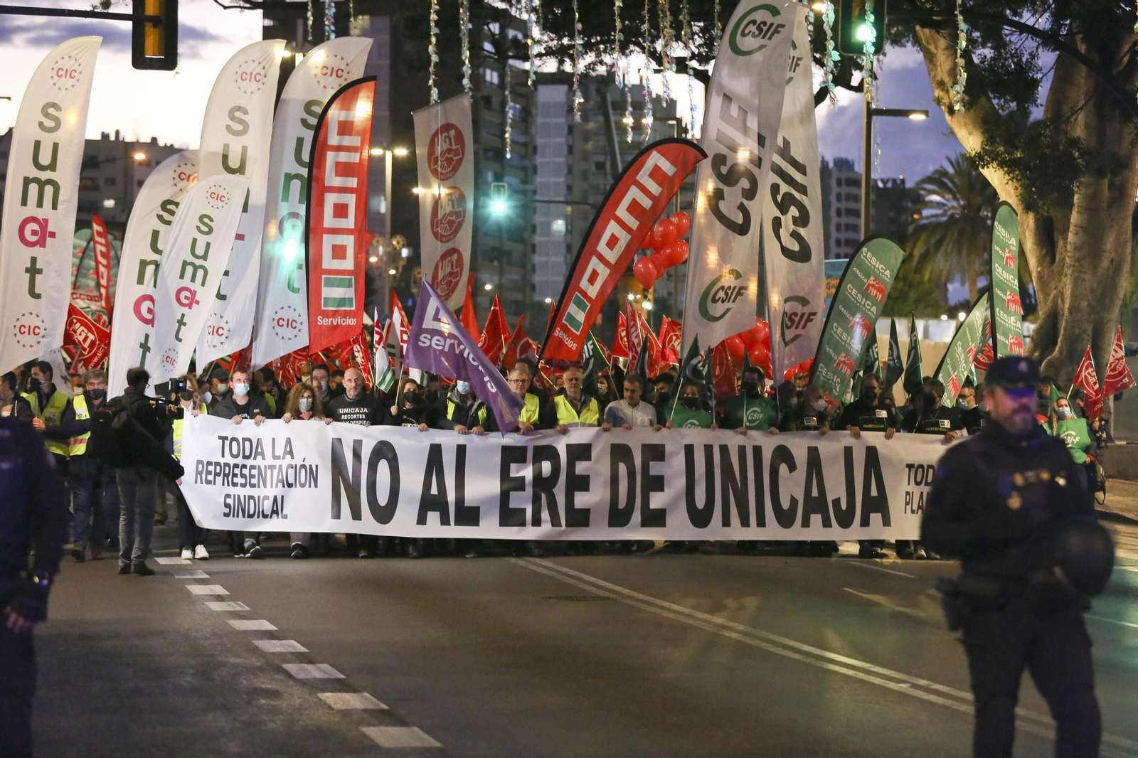 Protesta este martes contra el ERE en Unicaja Banco.