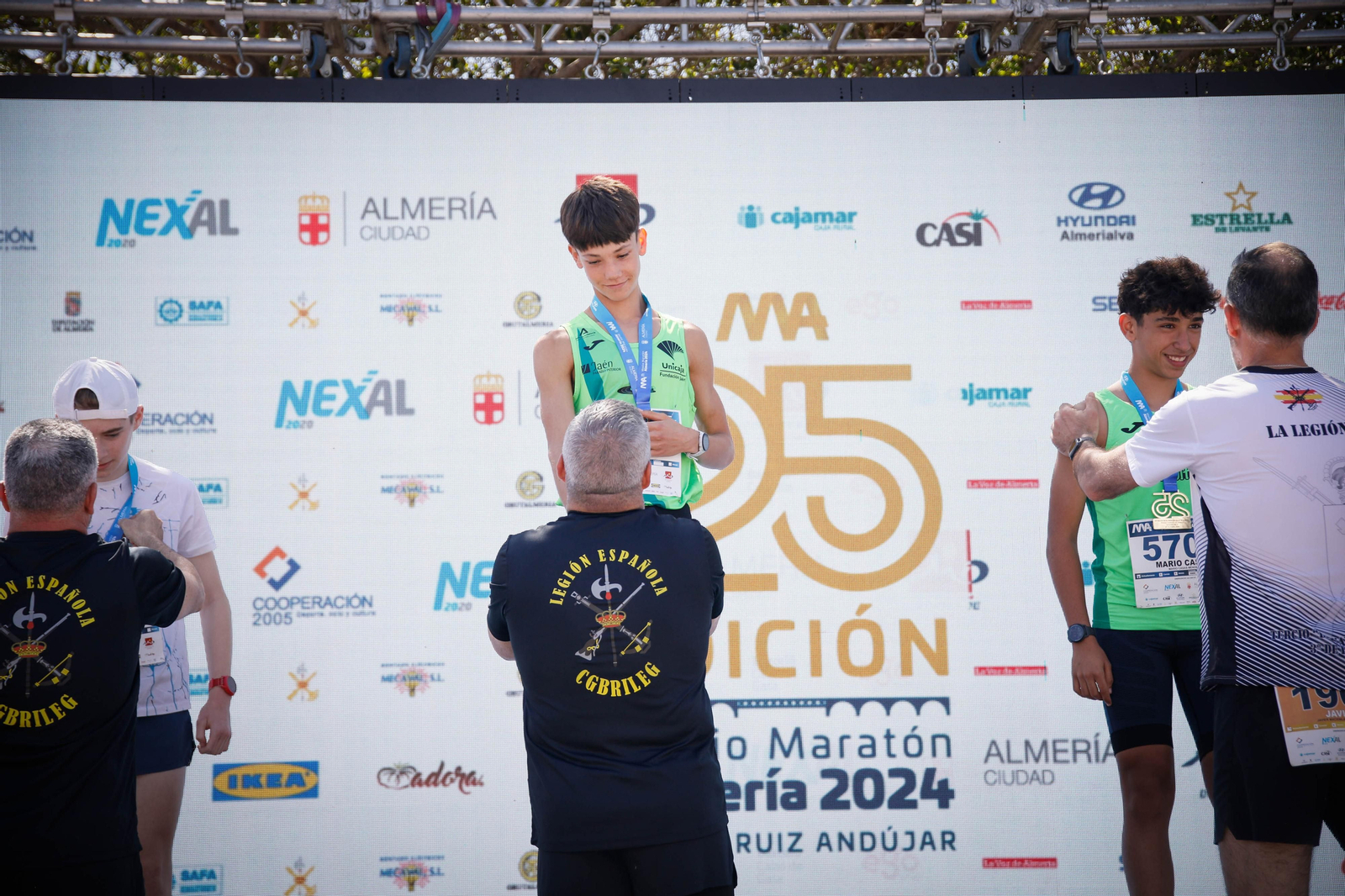 Imágenes de los premiados en la Media maratón de la Cuidad de Almería