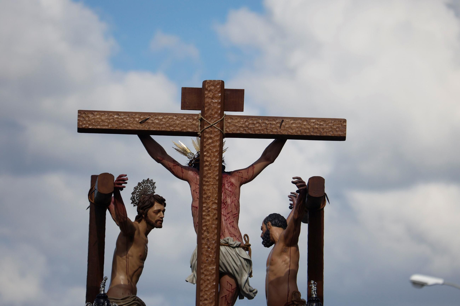 La procesión de la Conversión en este Viernes Santo de Córdoba, en imágenes