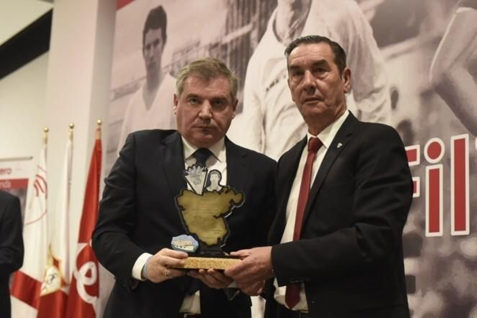 Montero (d) con Vizcaíno hace algunos años.