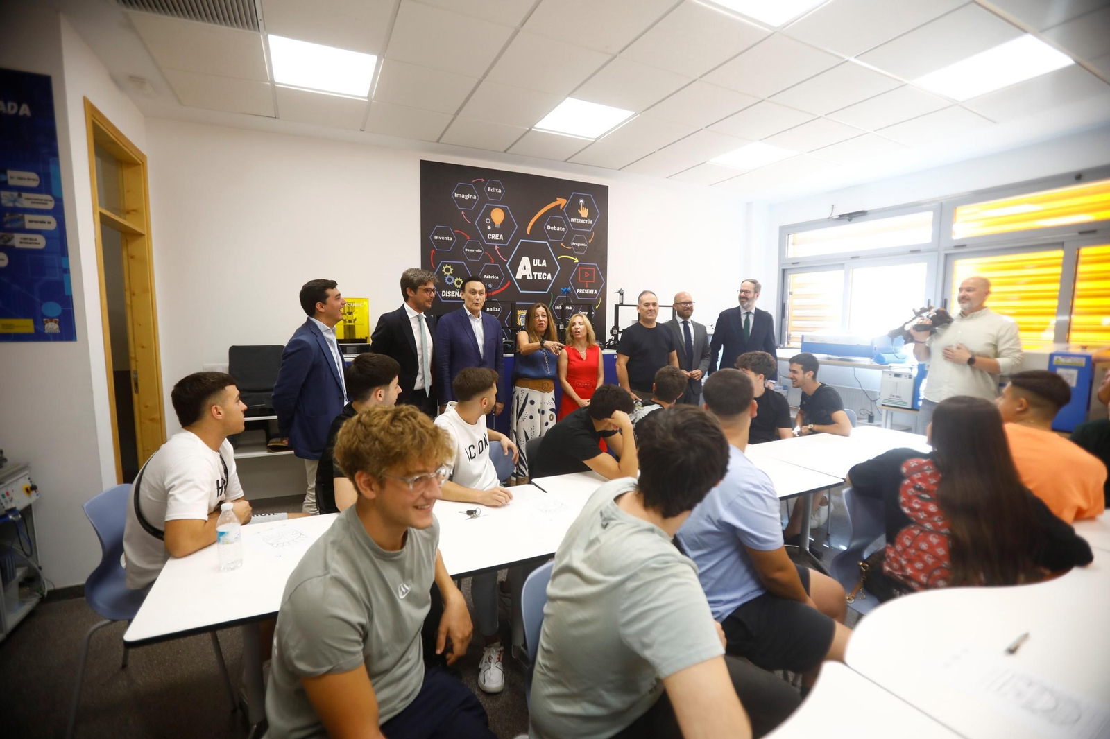 La vuelta a clase en los institutos de Córdoba, en imágenes