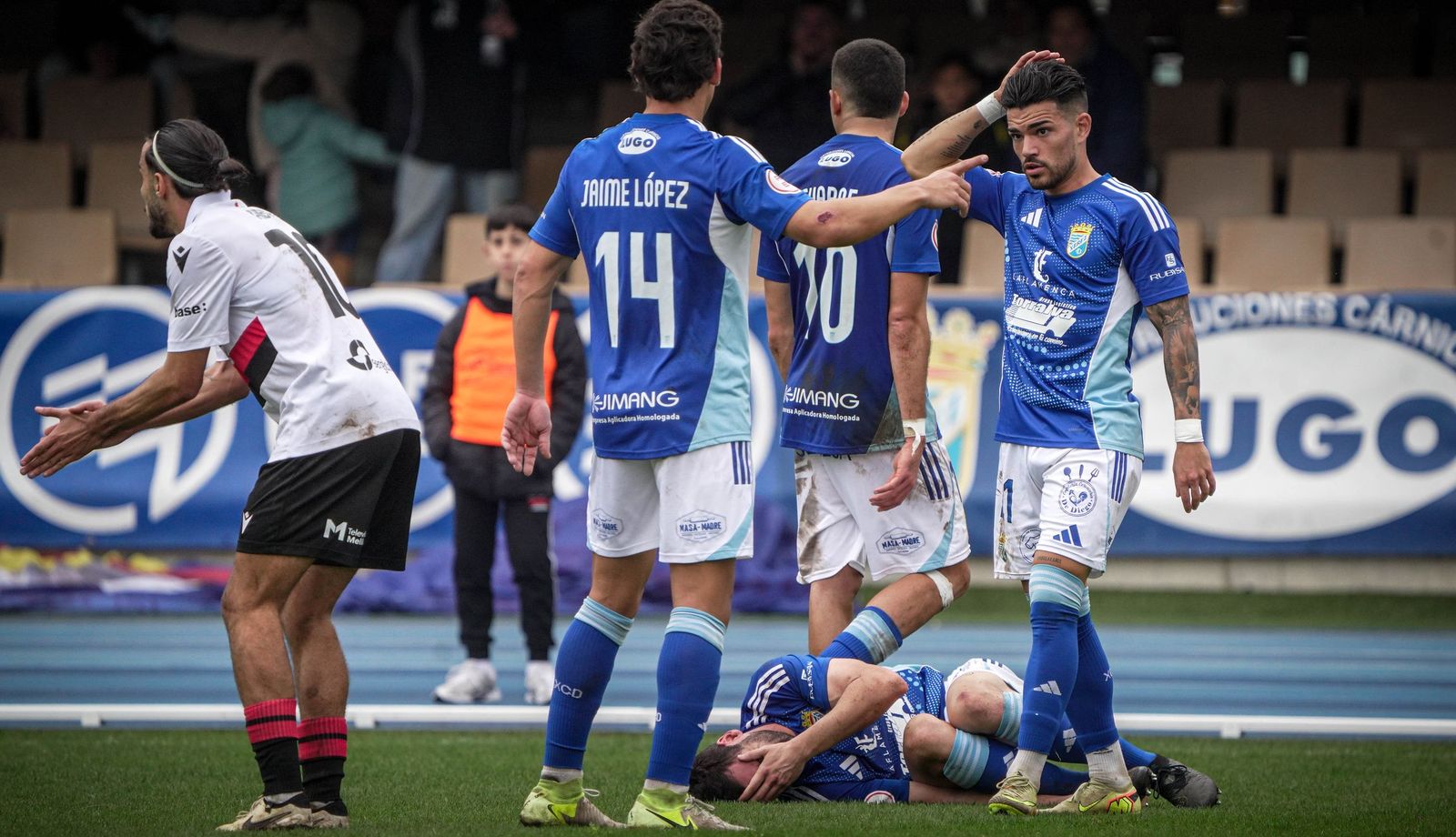 Imágenes del partido del Xerez CD - UD Melilla