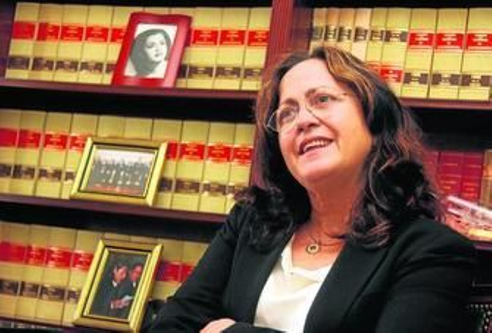 Cecilia Pérez Raya, en su despacho en el centro de Málaga, esta semana.