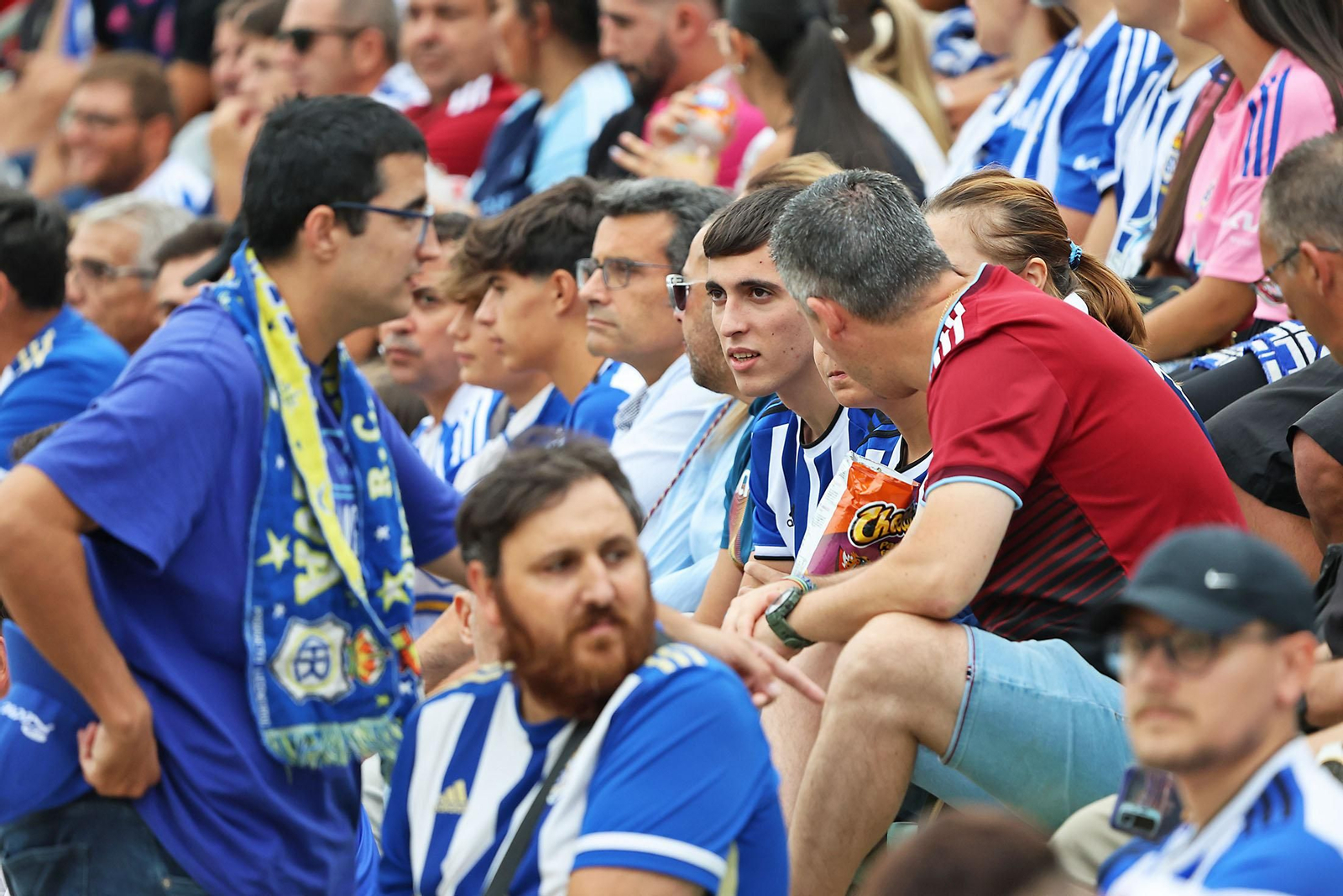 Búscate en las gradas del Betis Deportivo-Recreativo de Huelva
