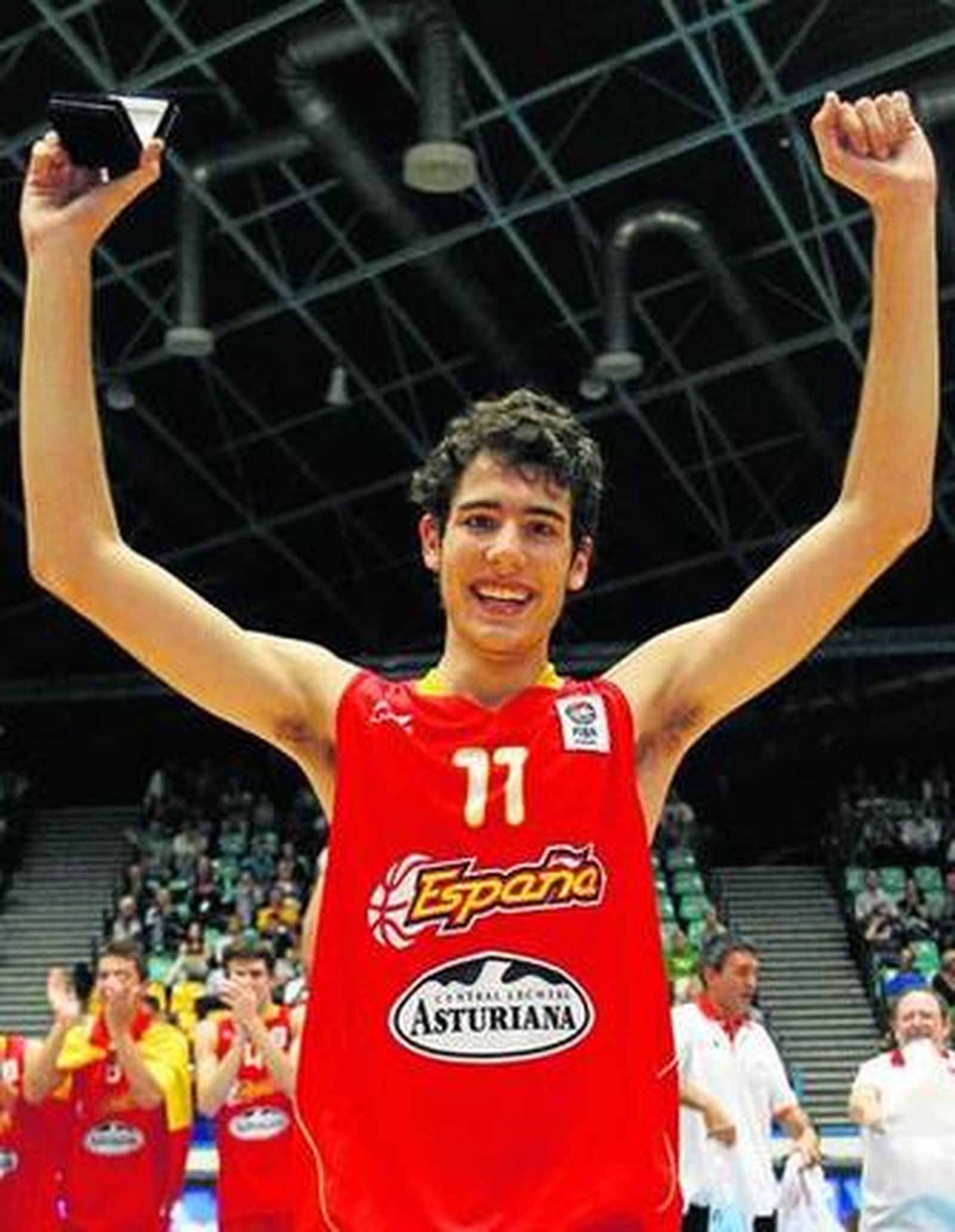 Abrines recibe el 'MVP' en el Europeo sub 18.