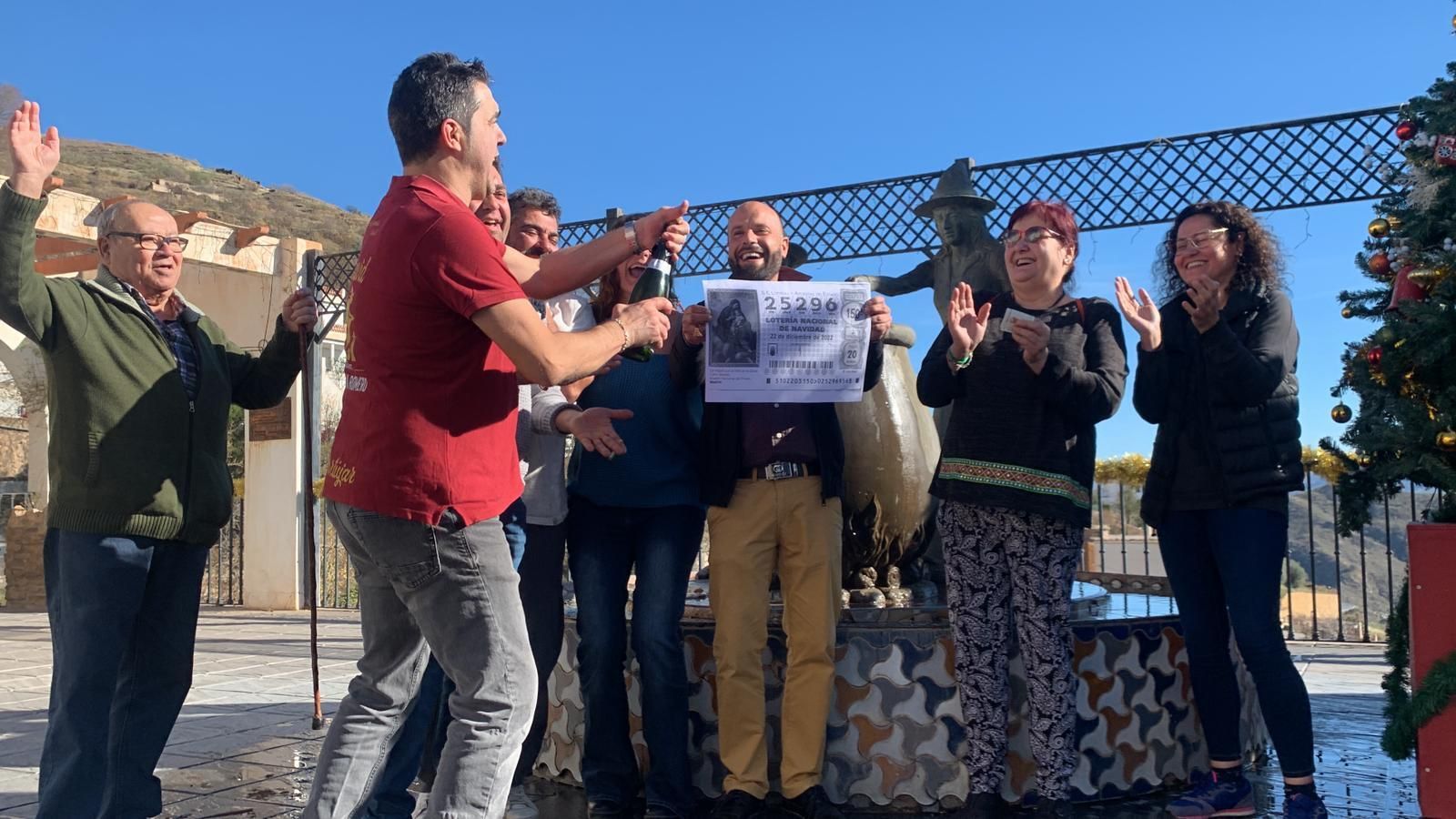 Así ha sido la celebración de los premios de la Lotería de Navidad en la provincia de Granada