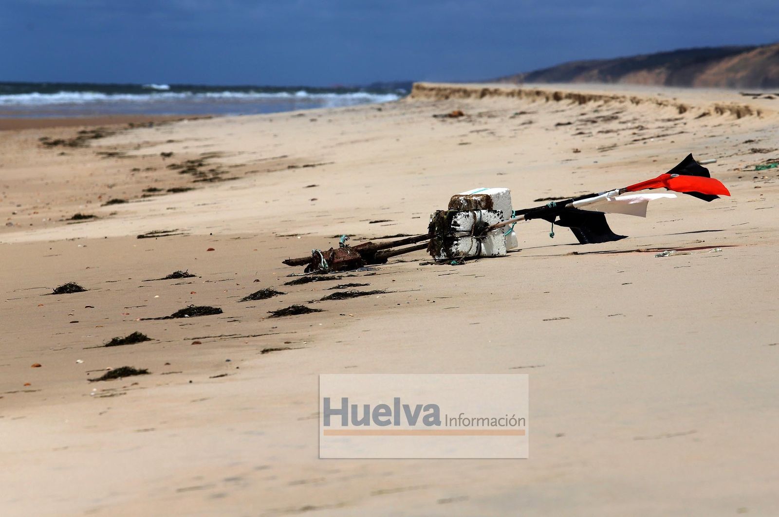 Imágenes de la zona de la playa de Matalascañas más afectada por el temporal