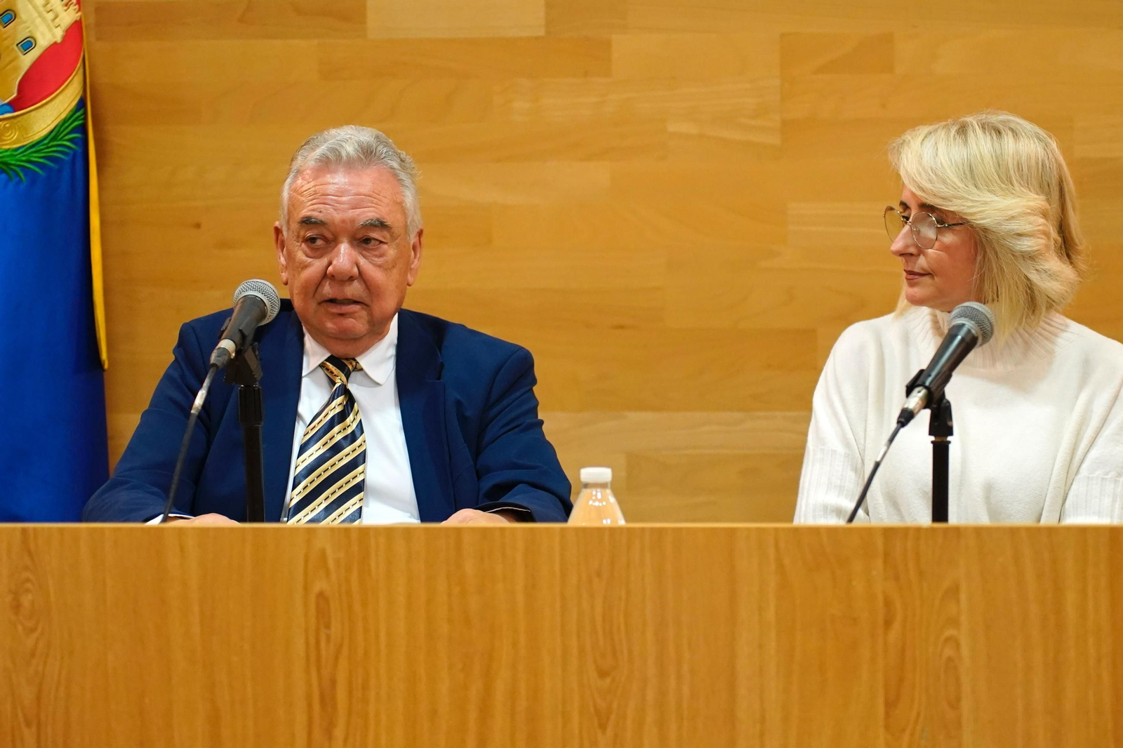 Fotos de la presentación del libro de Francisco Marquez en el Centro Documental José Luis Cano