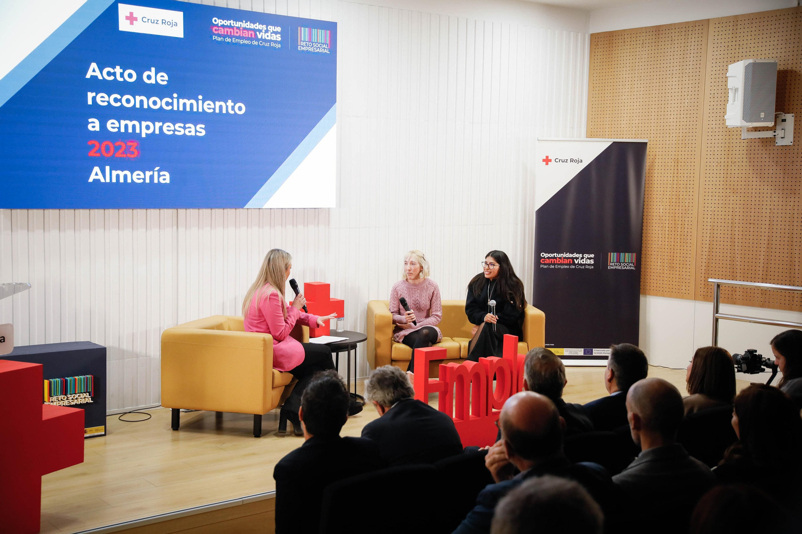 Gala empleo Cruz Roja