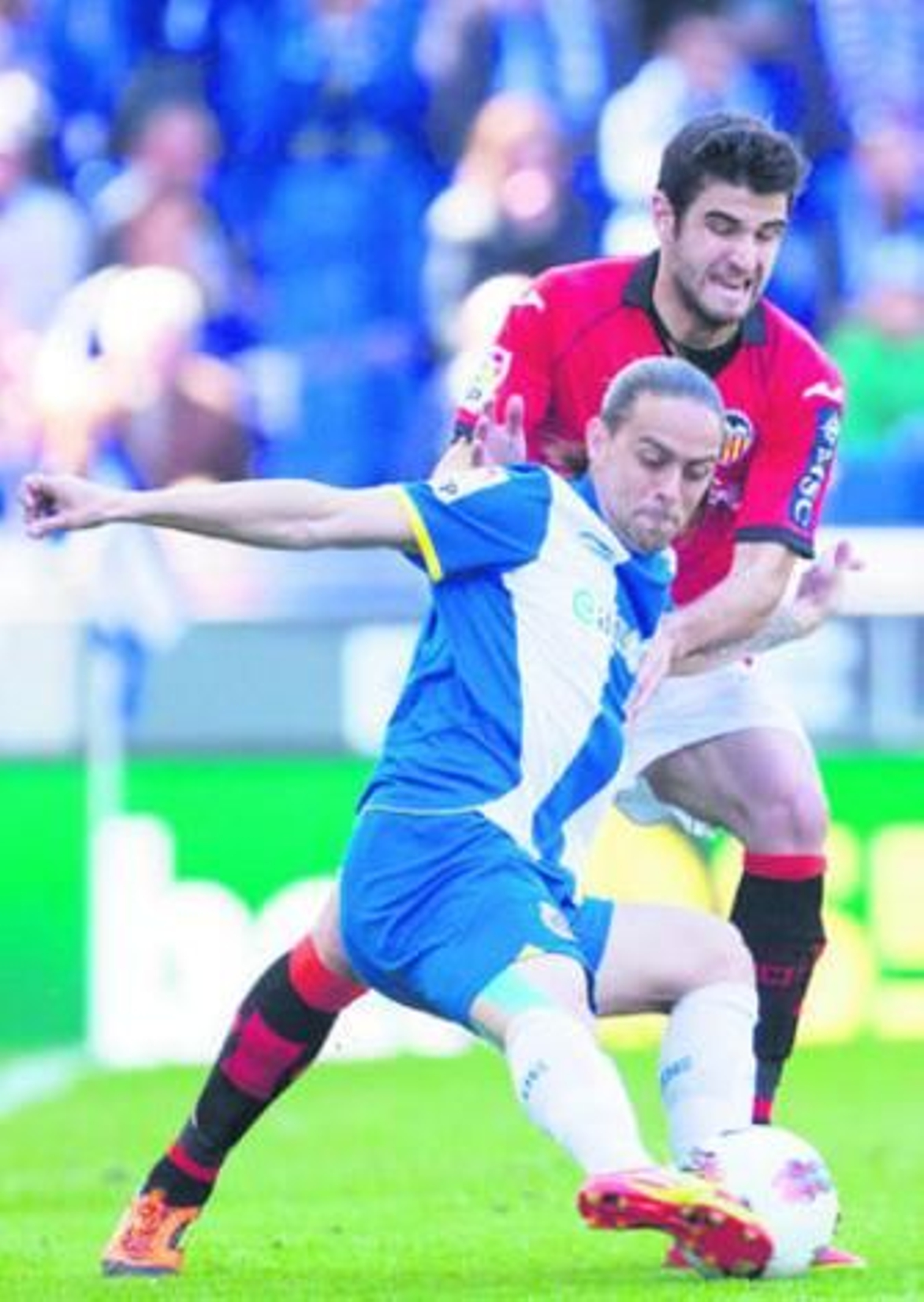 Barragán intenta frenar a Sergio García, muy inspirado ayer.