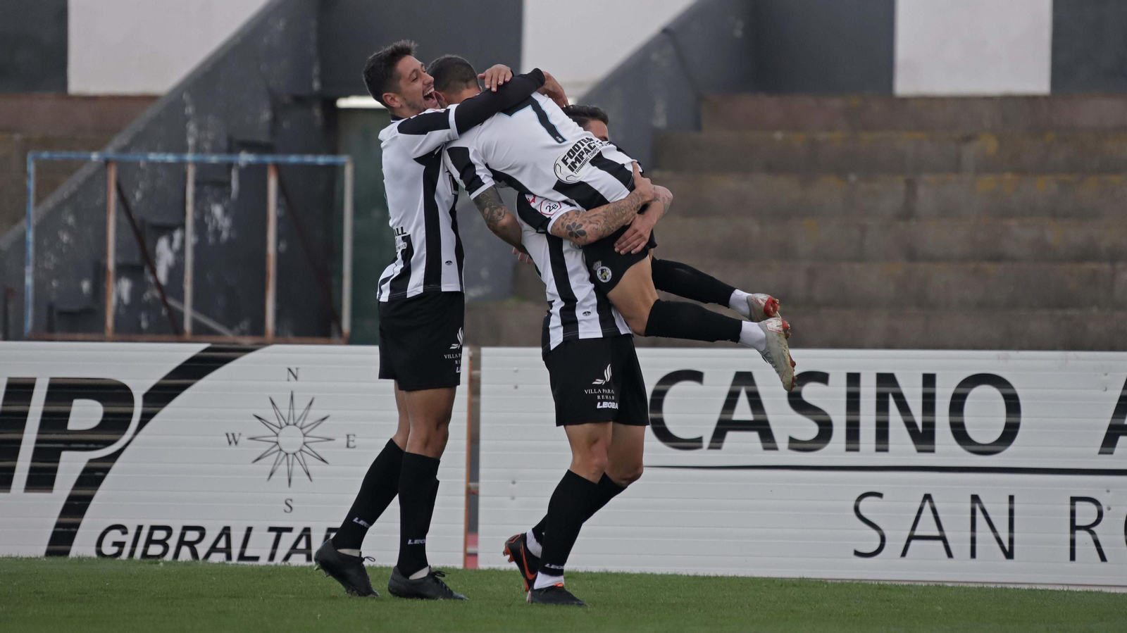 Balona - Recreativo Granada en imágenes