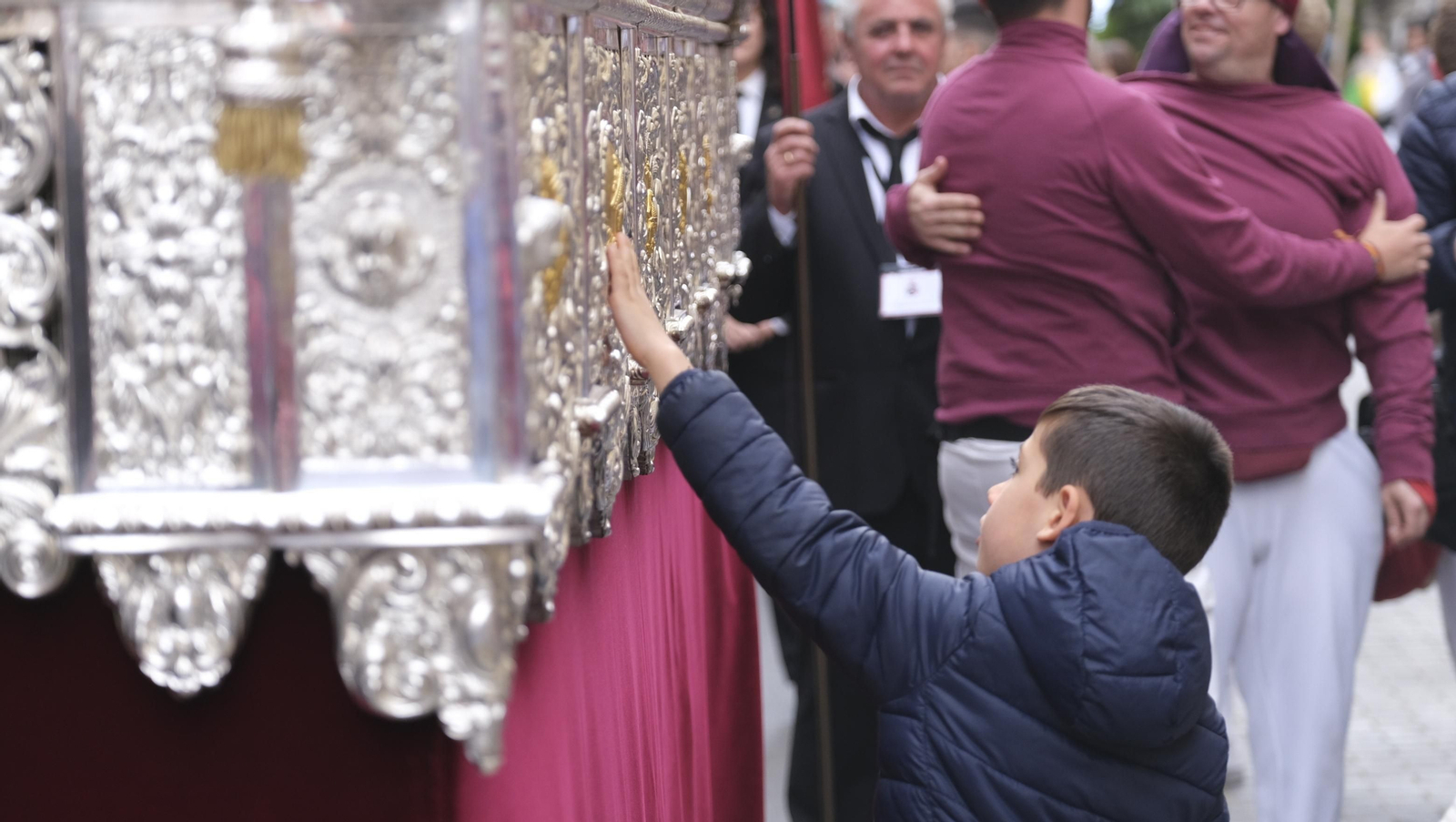 La procesión de Coronación en Almería, en imágenes