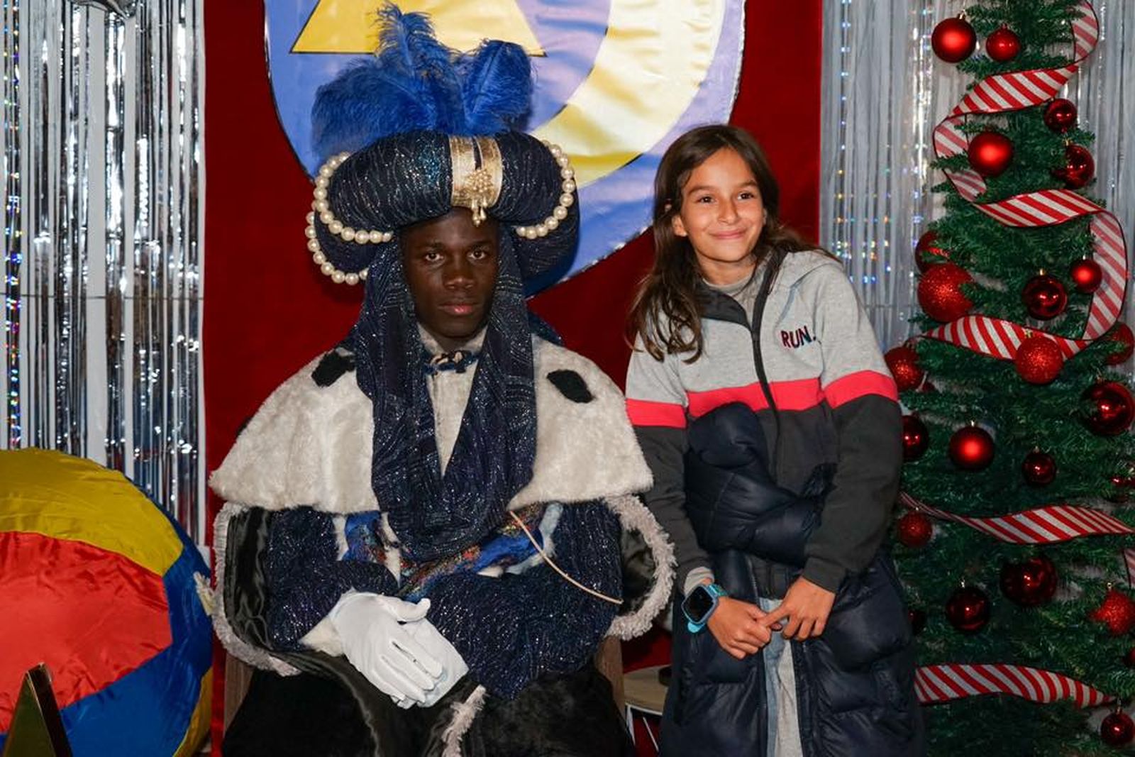 La lluvia no pudo con una ilusión desbordante en Vícar: la cabalgata estática, en imágenes