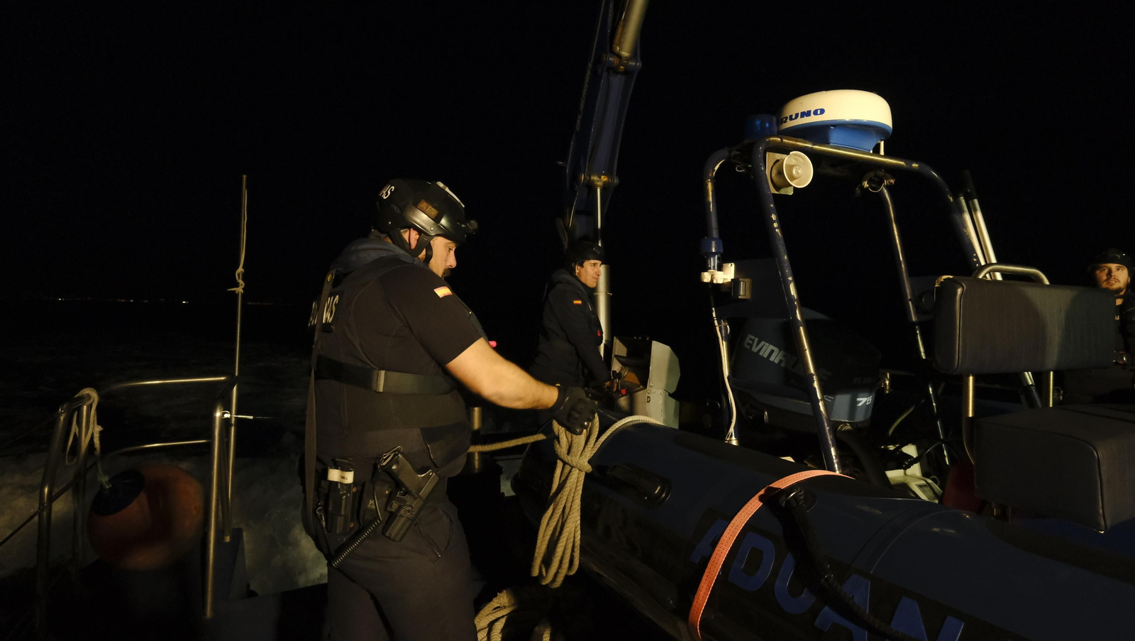 Imágenes de la vigilancia de la Agencia Tributaria en el mar
