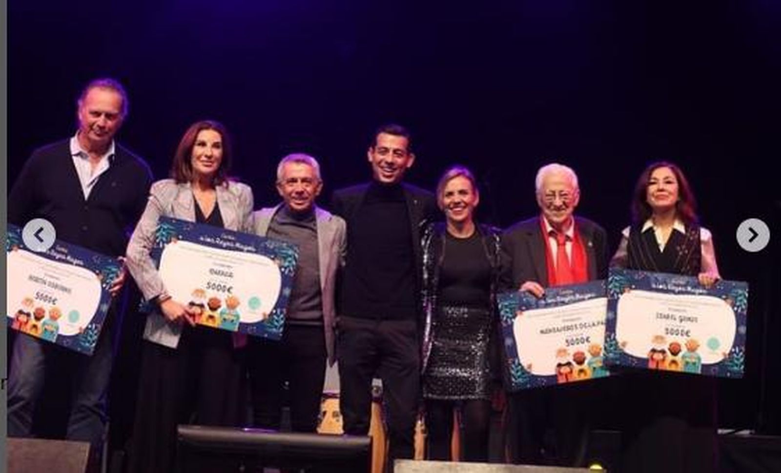 Reconocimiento a distintas fundaciones con Bertín Osborne, Pilar García de la Granja, el Padre Ágnel o Isabel Germio junto al Turronero.
