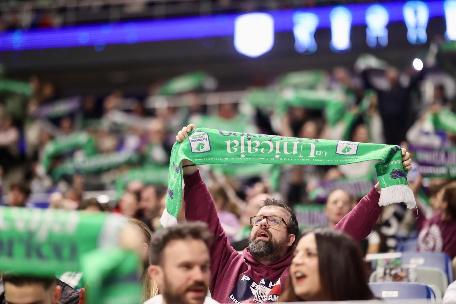 El Unicaja-Covirán Granada, en fotos