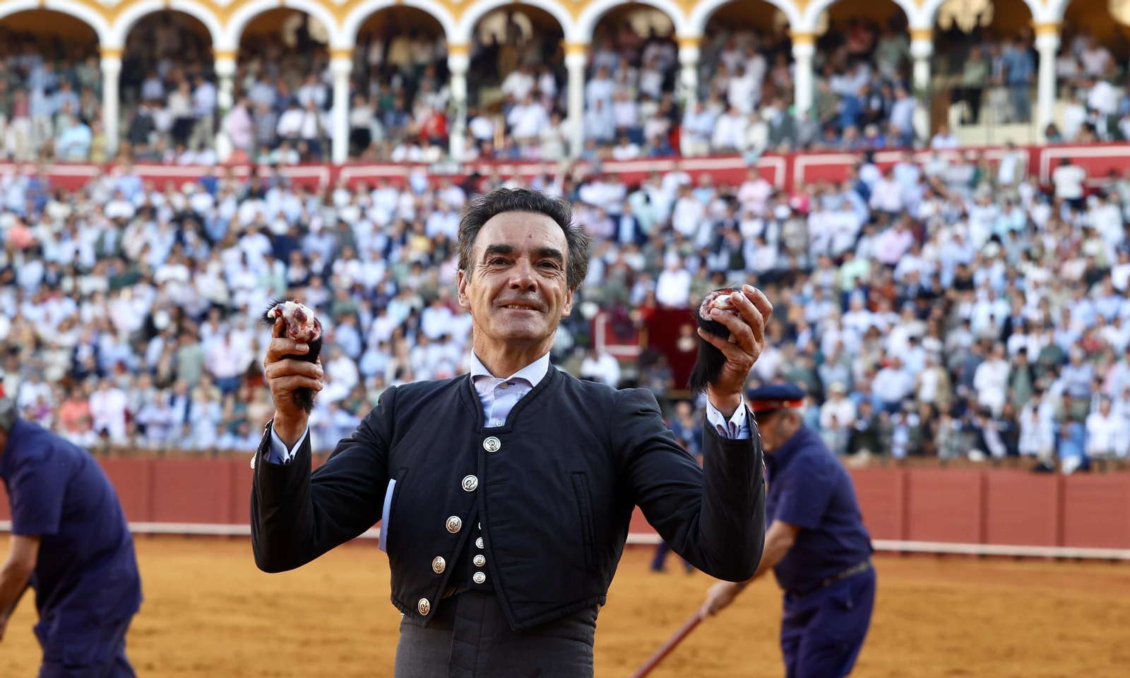 Festival taurino en homenaje a Curro Romero