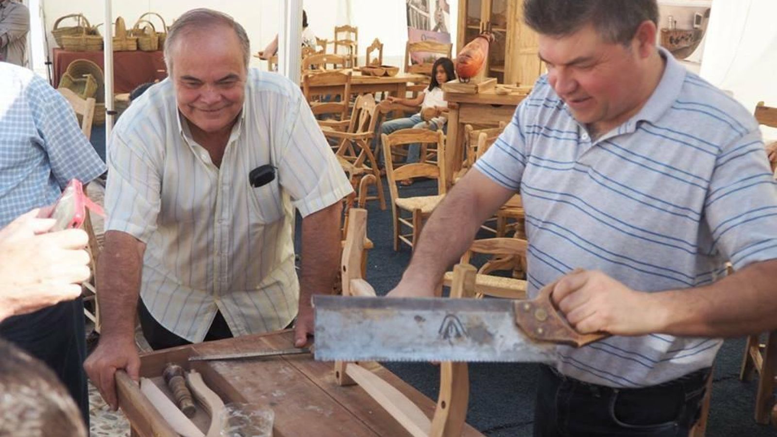 Participantes en una de las actividades programas en la feria Ars Olea