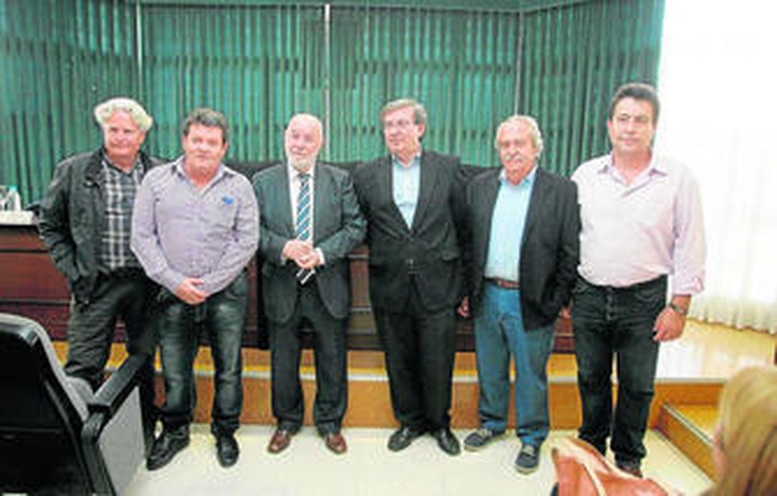 Diego González y Juan Pallarés (CCOO), Pedro Molina y Fernando Martínez (UAL), José Antonio Amate y Félix López (UGT).