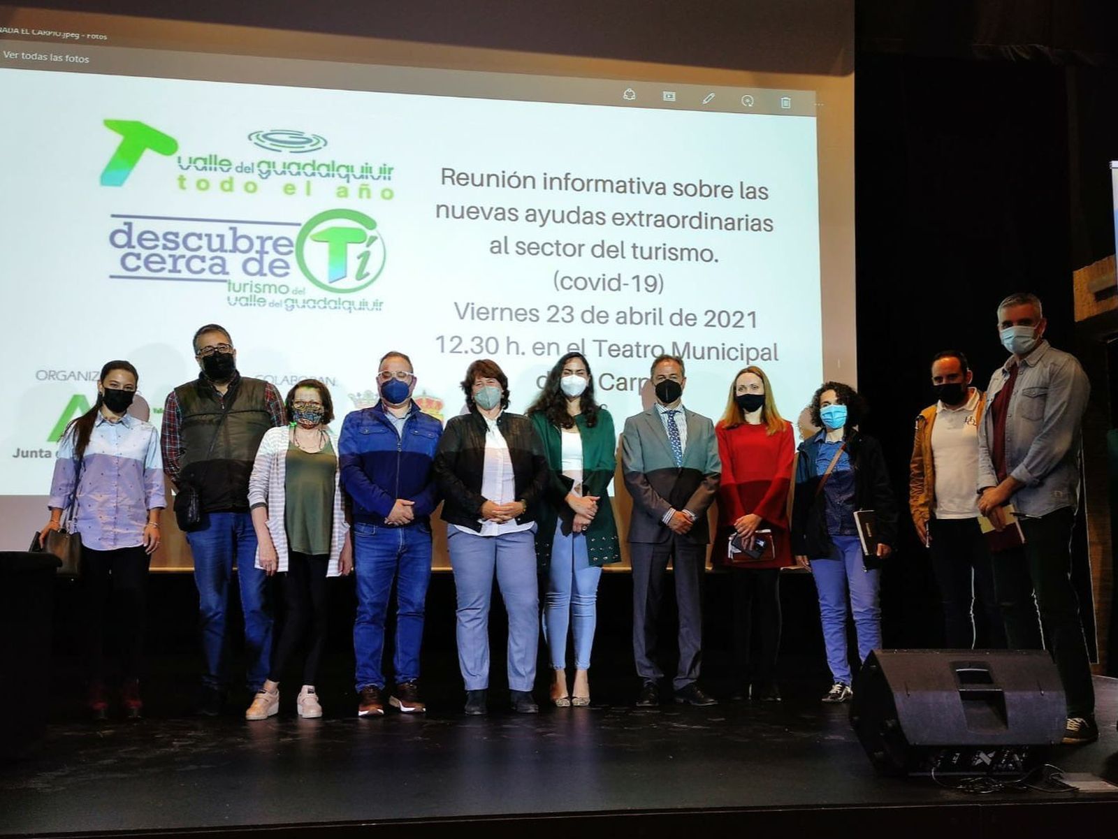 Asistentes a la reunión celebrada en El Carpio.