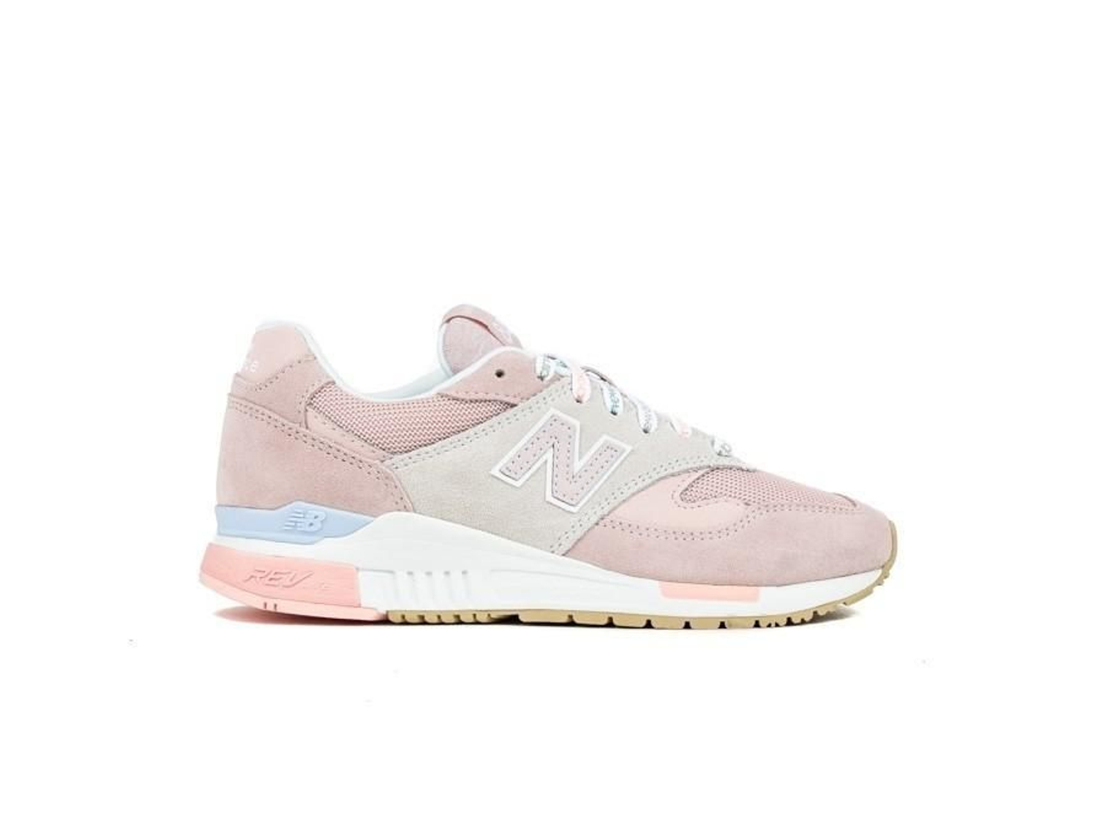 New Balance WL840 (109,50 euros).