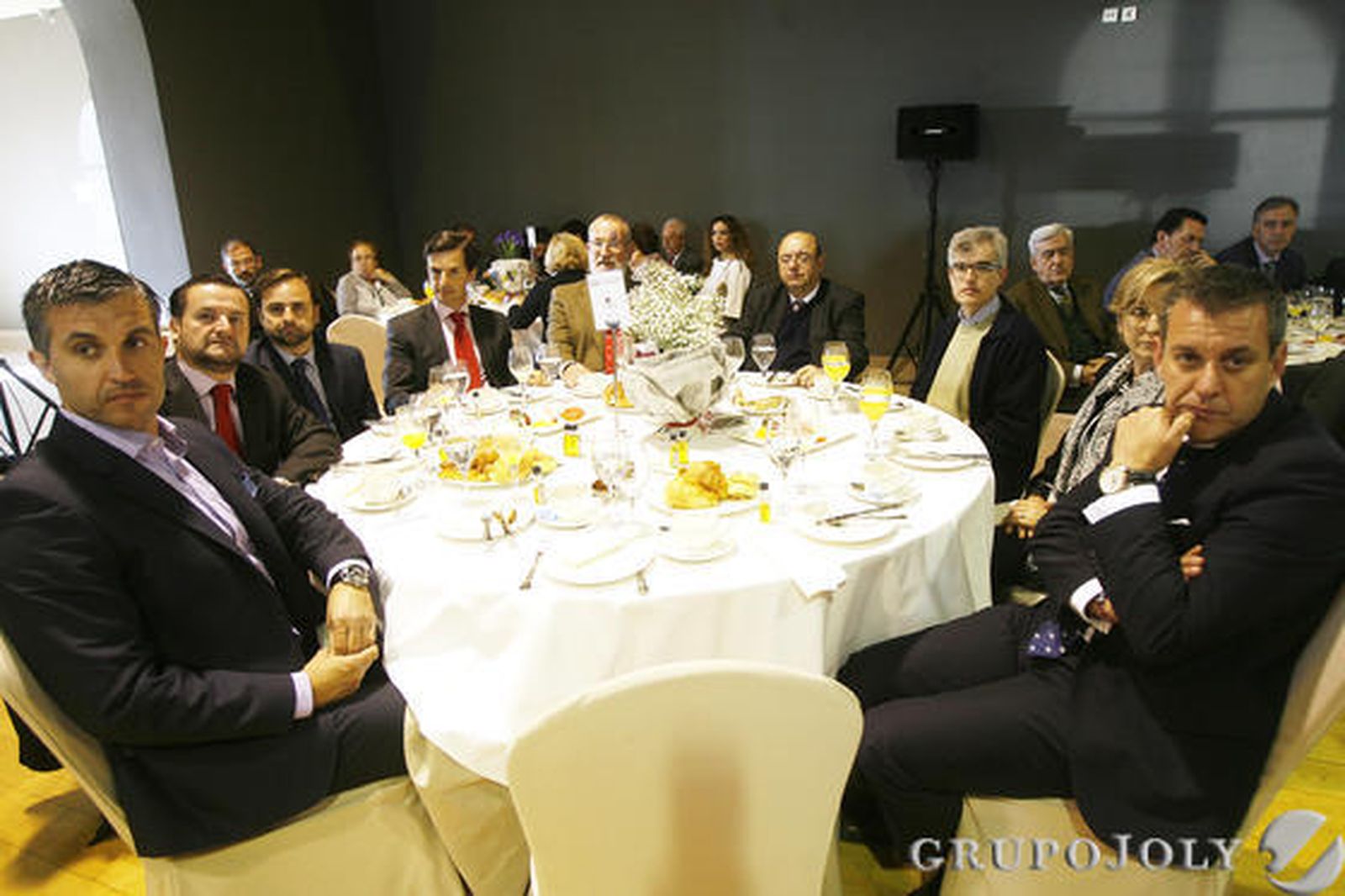 David Recioy, Juan Galobart, Carlos Saura, Javier Escudero, Juan Manuel Pardo, José Ignacio Díez, Jesús Bernal, María Gemma Fernández y Antonio Recioy.

Foto: Joaquin Pino