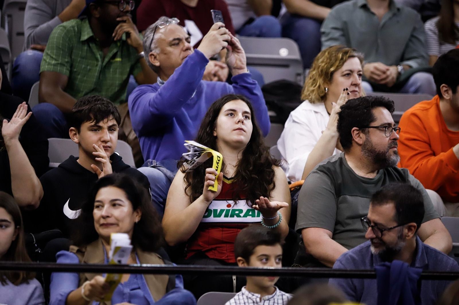 Encuéntrate en la grada en el Covirán Granada - UCAM Murcia