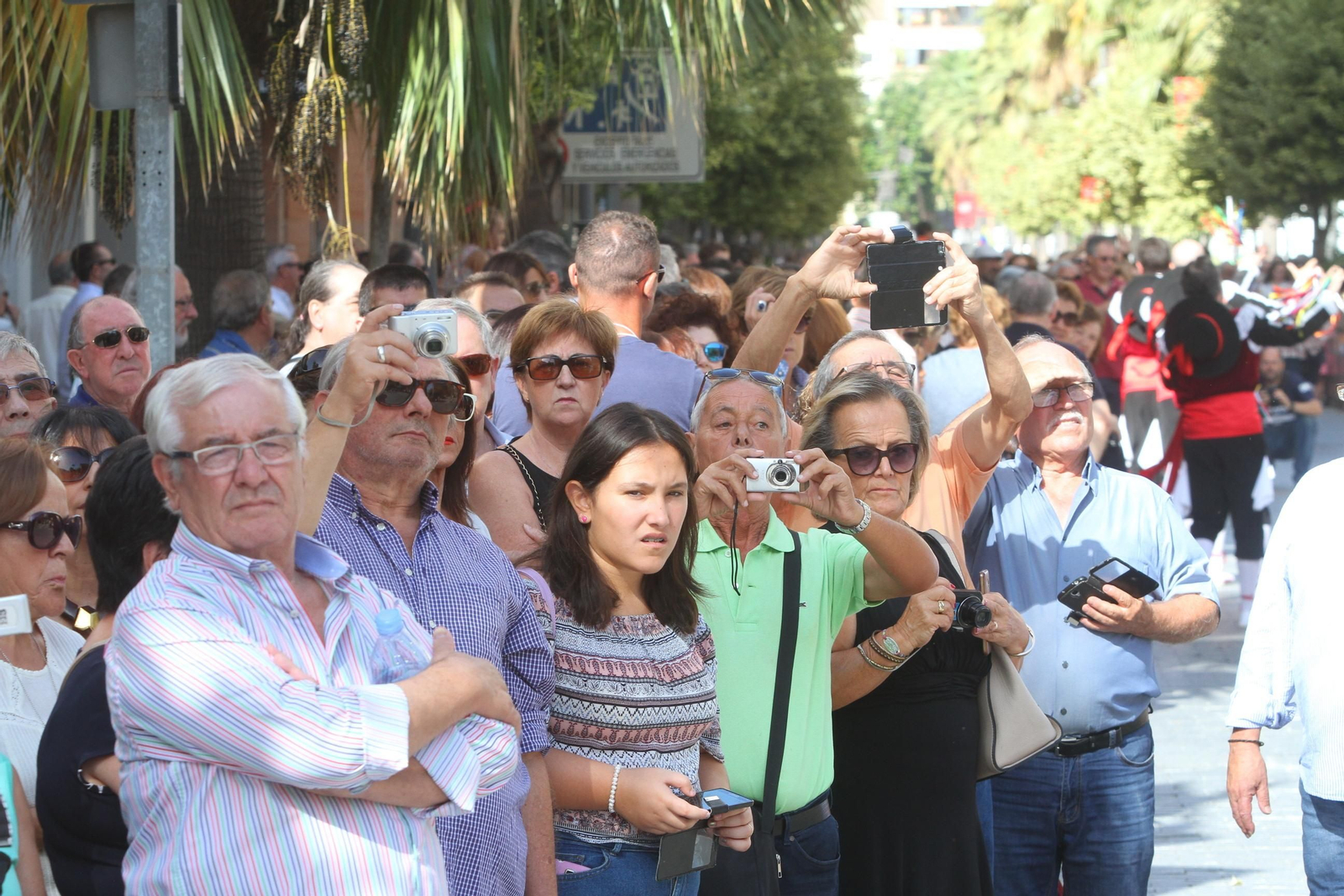 Imágenes del desfile Iberoamericano de bailes.