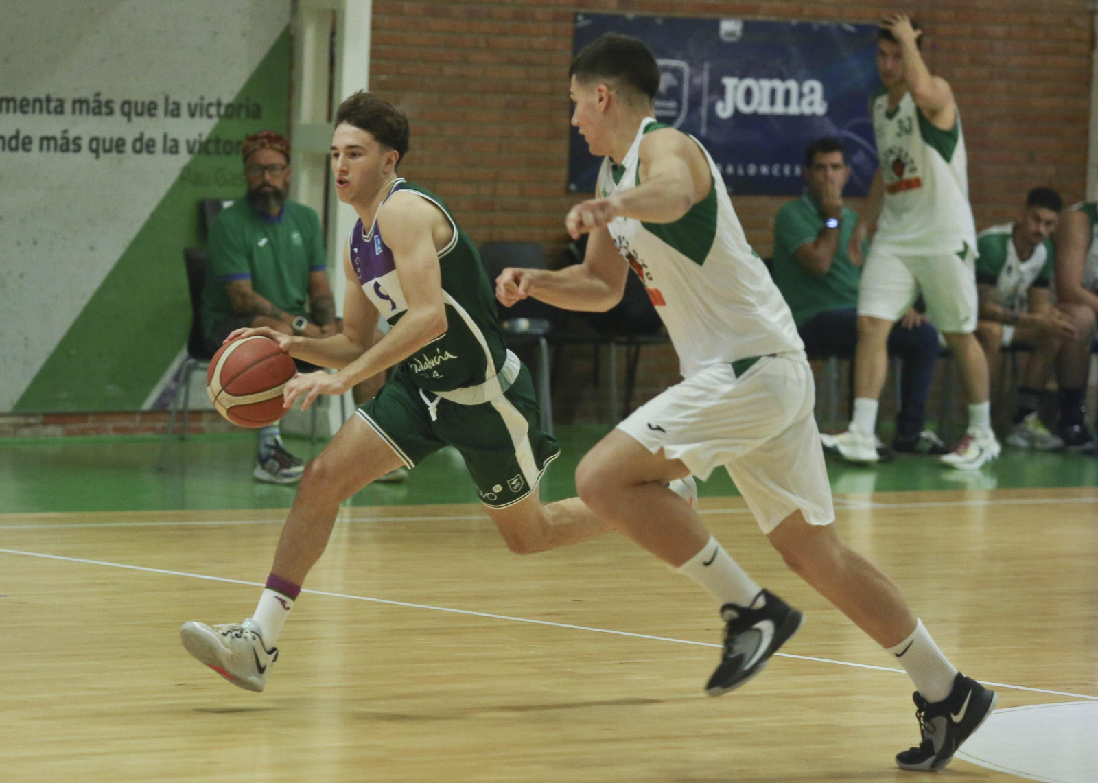 Las fotos del Unicaja EBA - Vikingos Syngenta Murgui