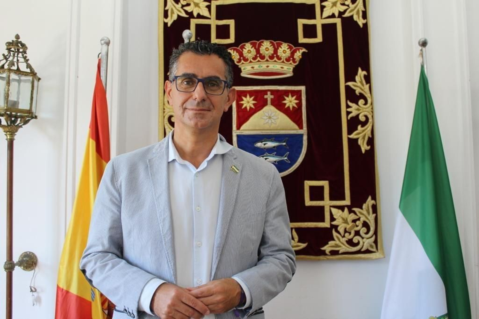 El alcalde de Barbate, Miguel Molina.