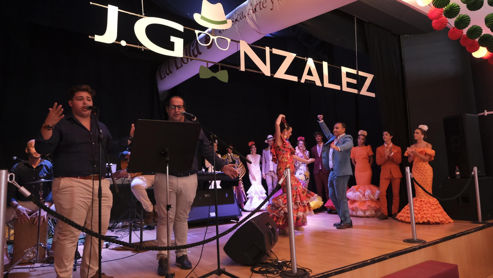 Así viven los almerienses el primer sábado de la Feria del Mediodía