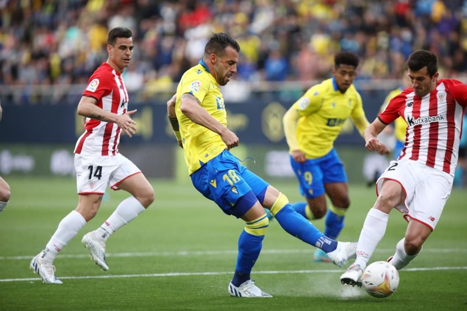 Imágenes del Cádiz CF - Athletic de Bilbao