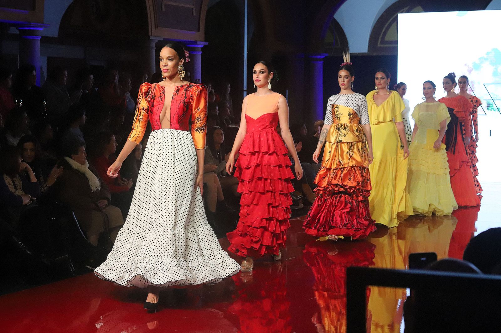 Huelva Flamenca 2023. Imágenes de la pasarela de moda flamenca de la modista Adelina Infante