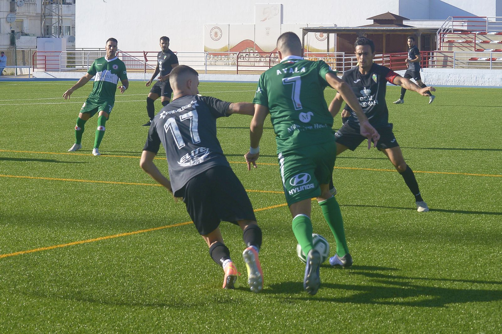 Fotos del partido entre UD San Roque y San Bernardo