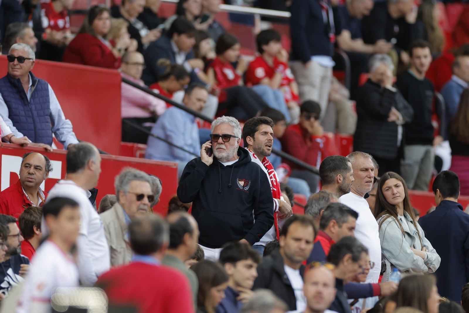 Búscate en las fotos del Sevilla FC - Alavés