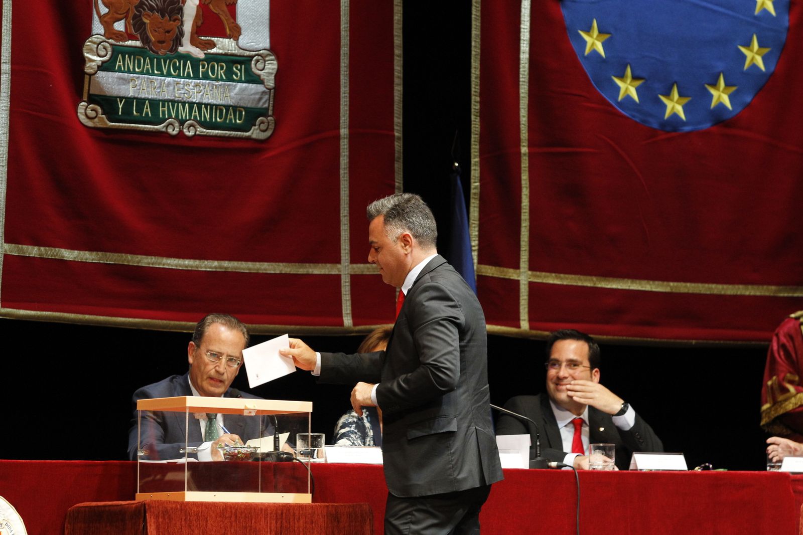 Fotogalería Pleno Constitución Ayuntamiento de Almería