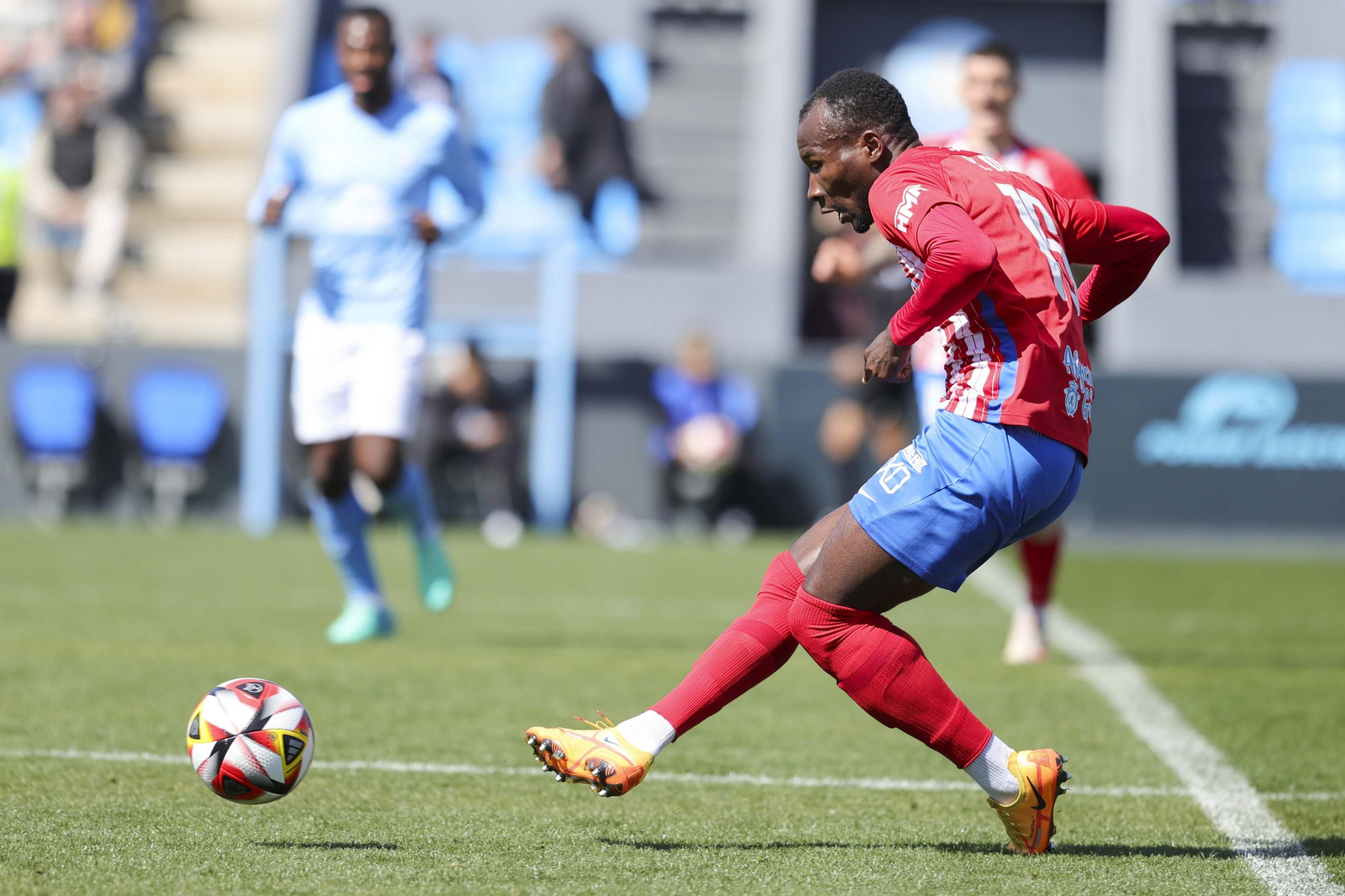 Las fotos del UD Ibiza-Algeciras CF de Primera Federación (2-2)