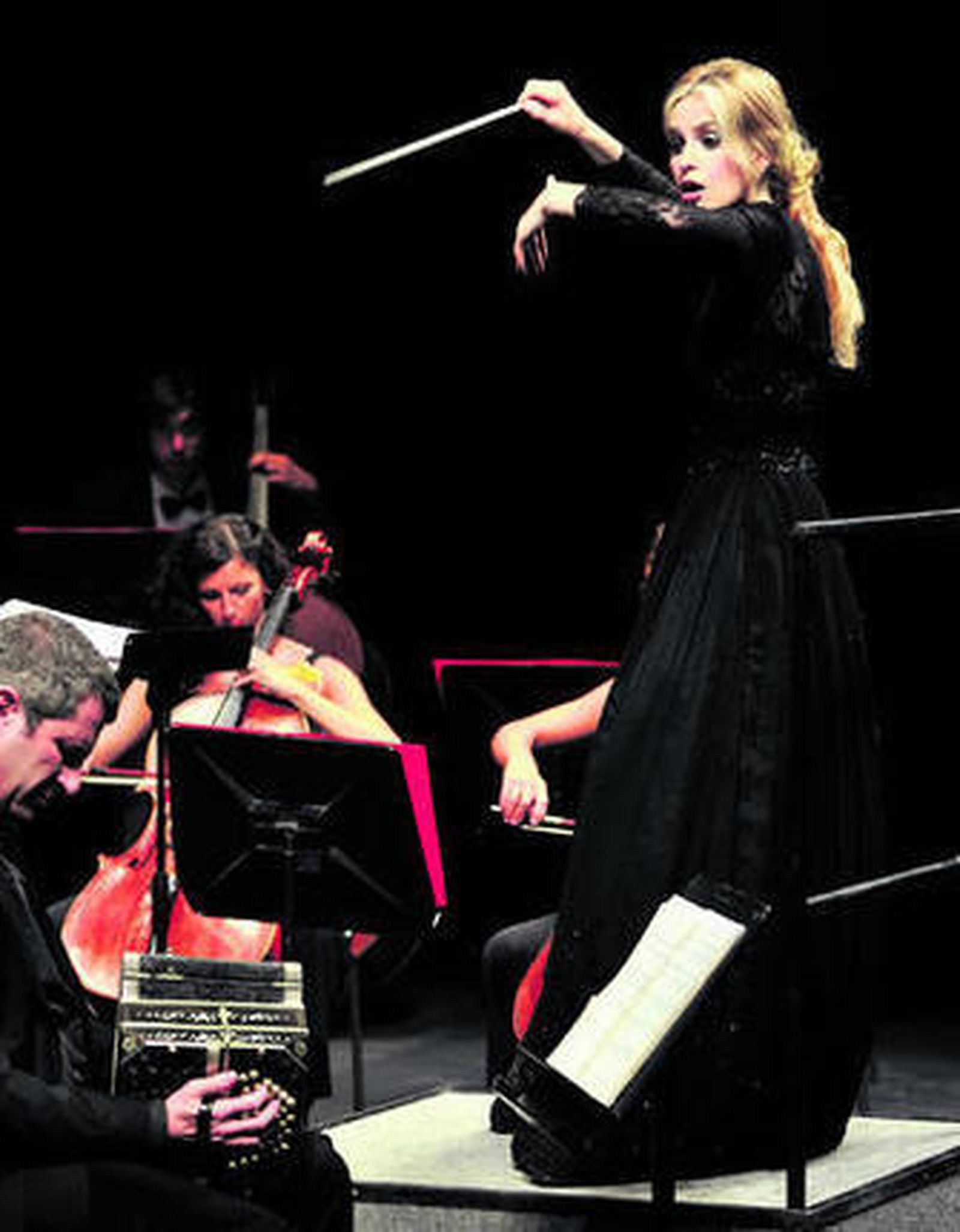 "Dentro del mismo pentagrama está tu vida"