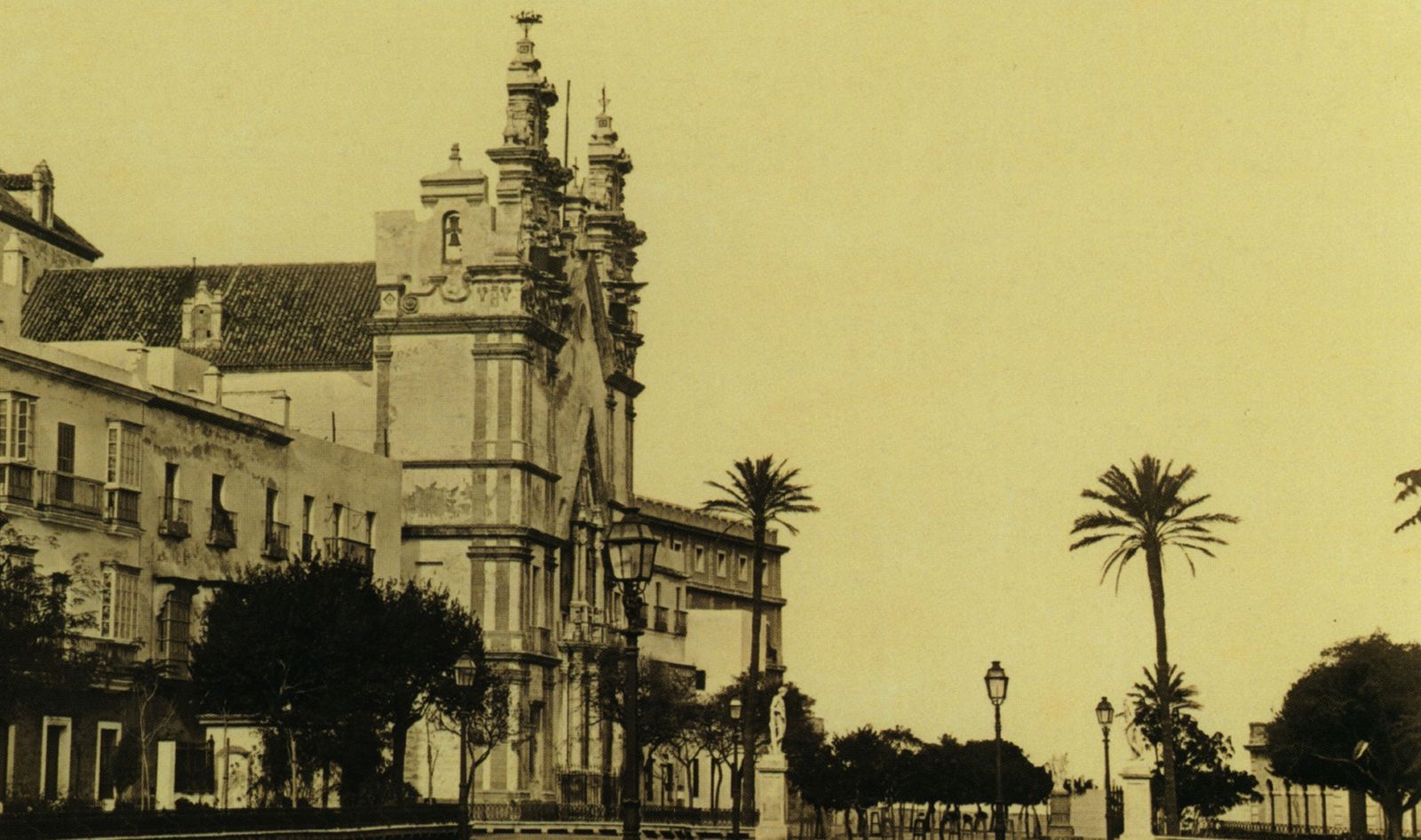 1943 hace 75 añosReconstrucción de la iglesia de Nuestra Señora del Carmen