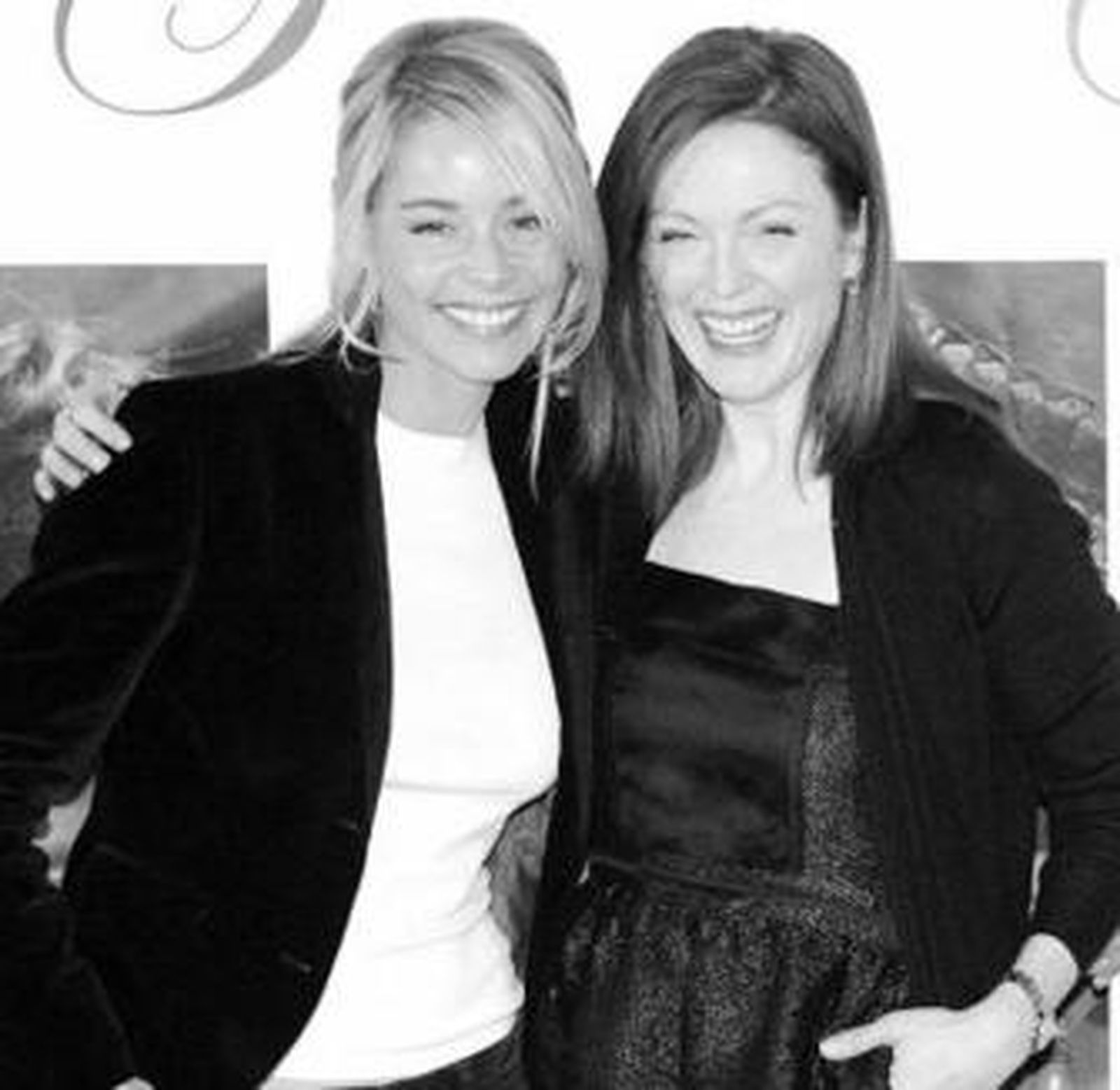 Belén Rueda y Julianne Moore, en el estreno de 'Savage Grace'.